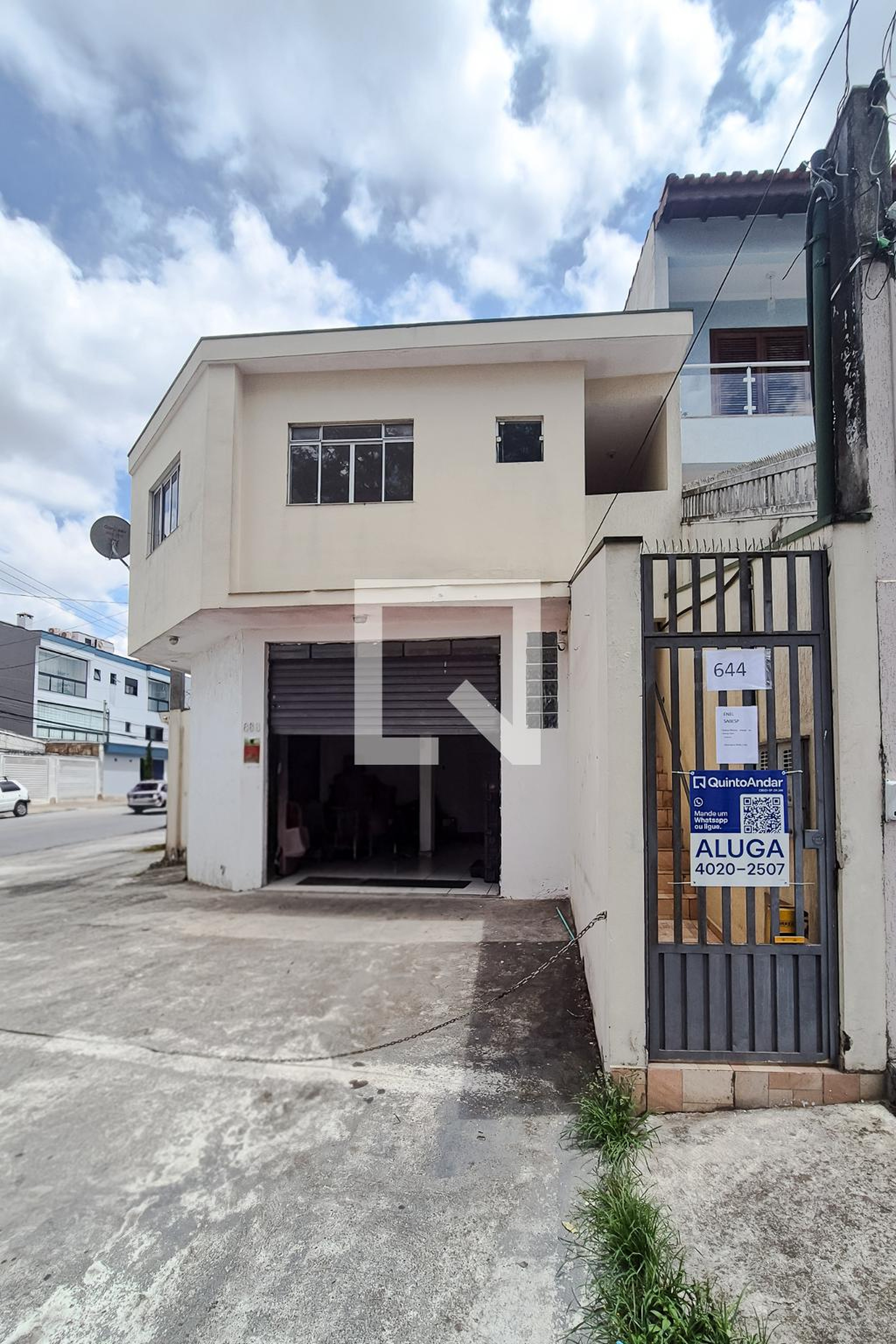 Fachada Condomínio em Avenida Bunduki, 644