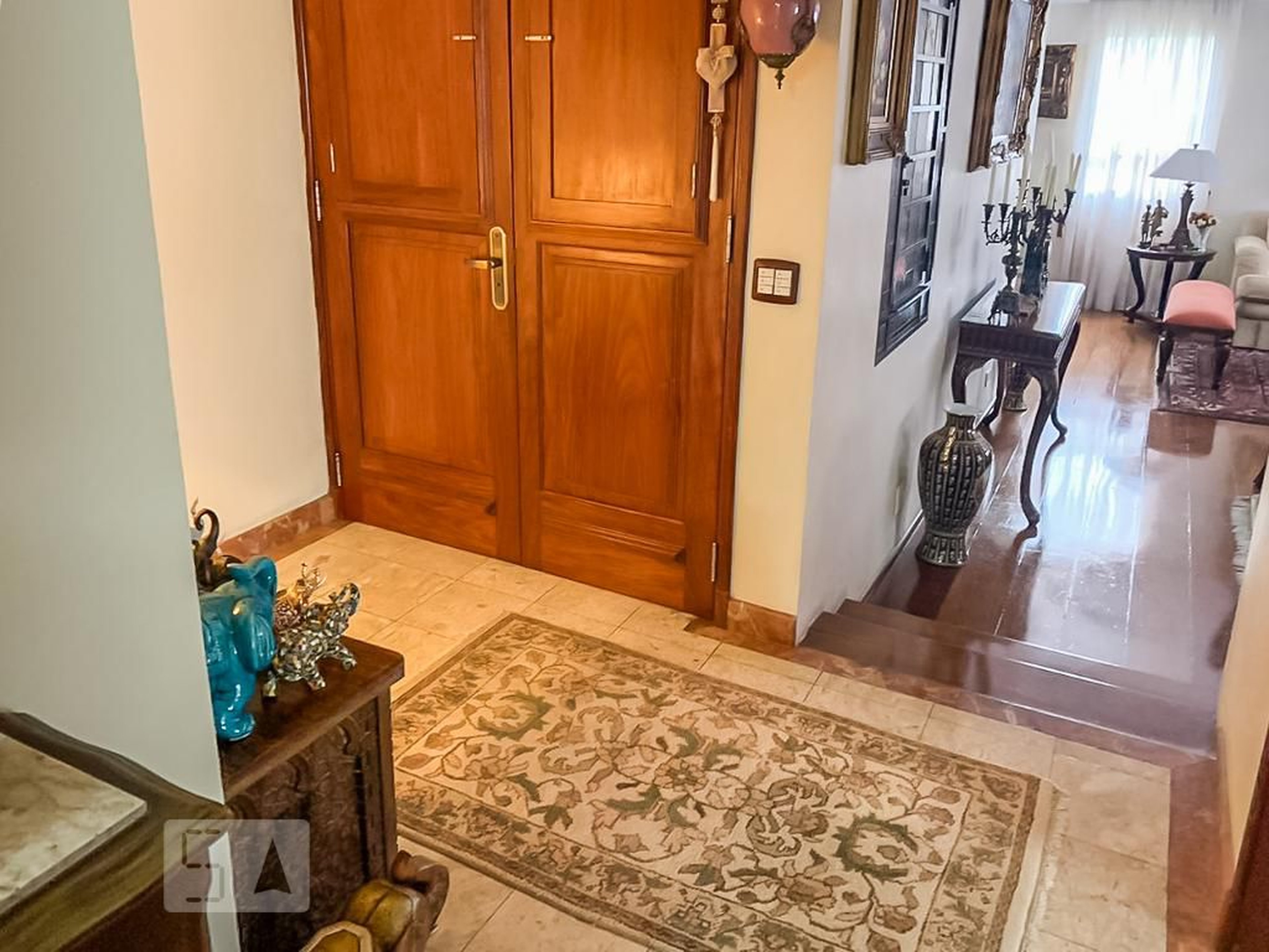 Hall Entrada - M. Pontchartrain