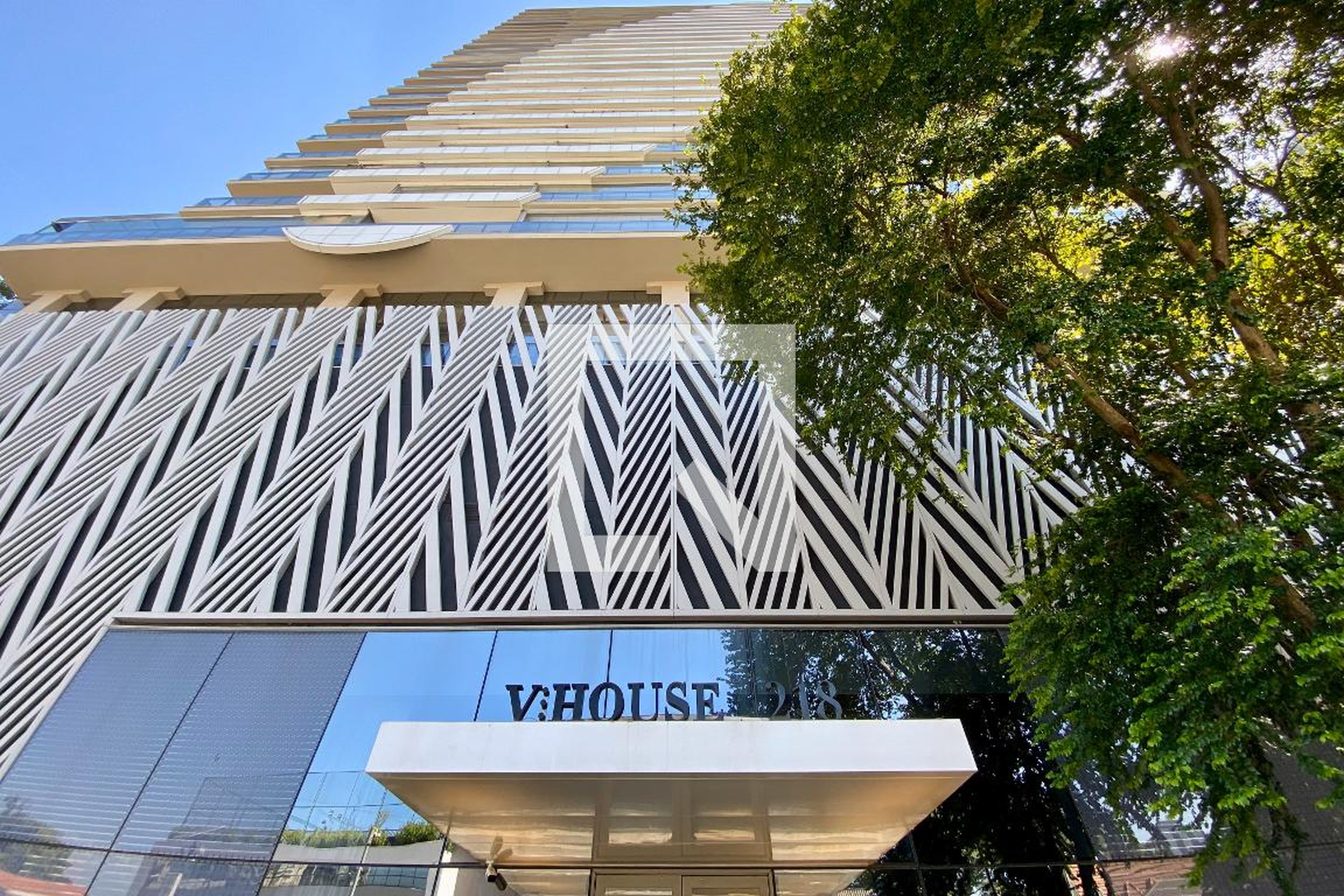 Fachada Condomínio VHouse