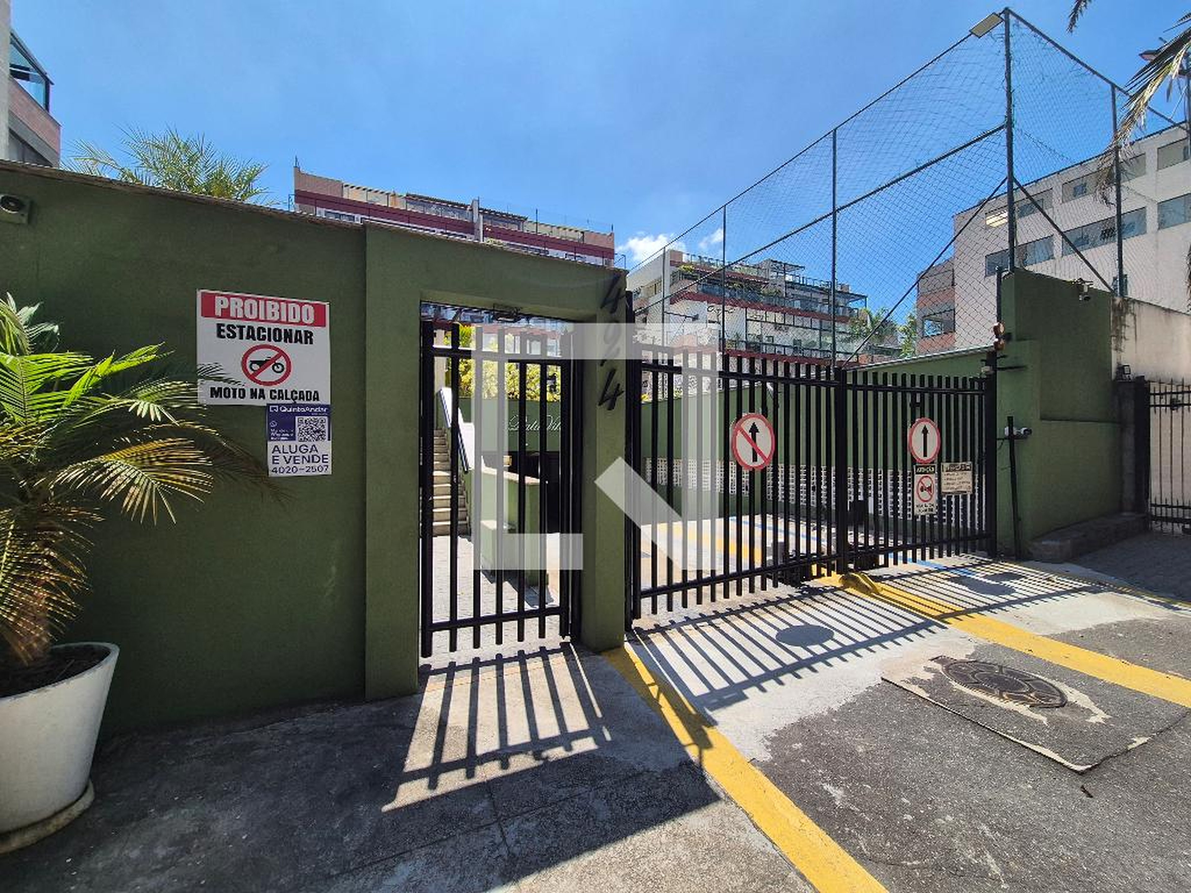 Fachada Condomínio Pátio Village