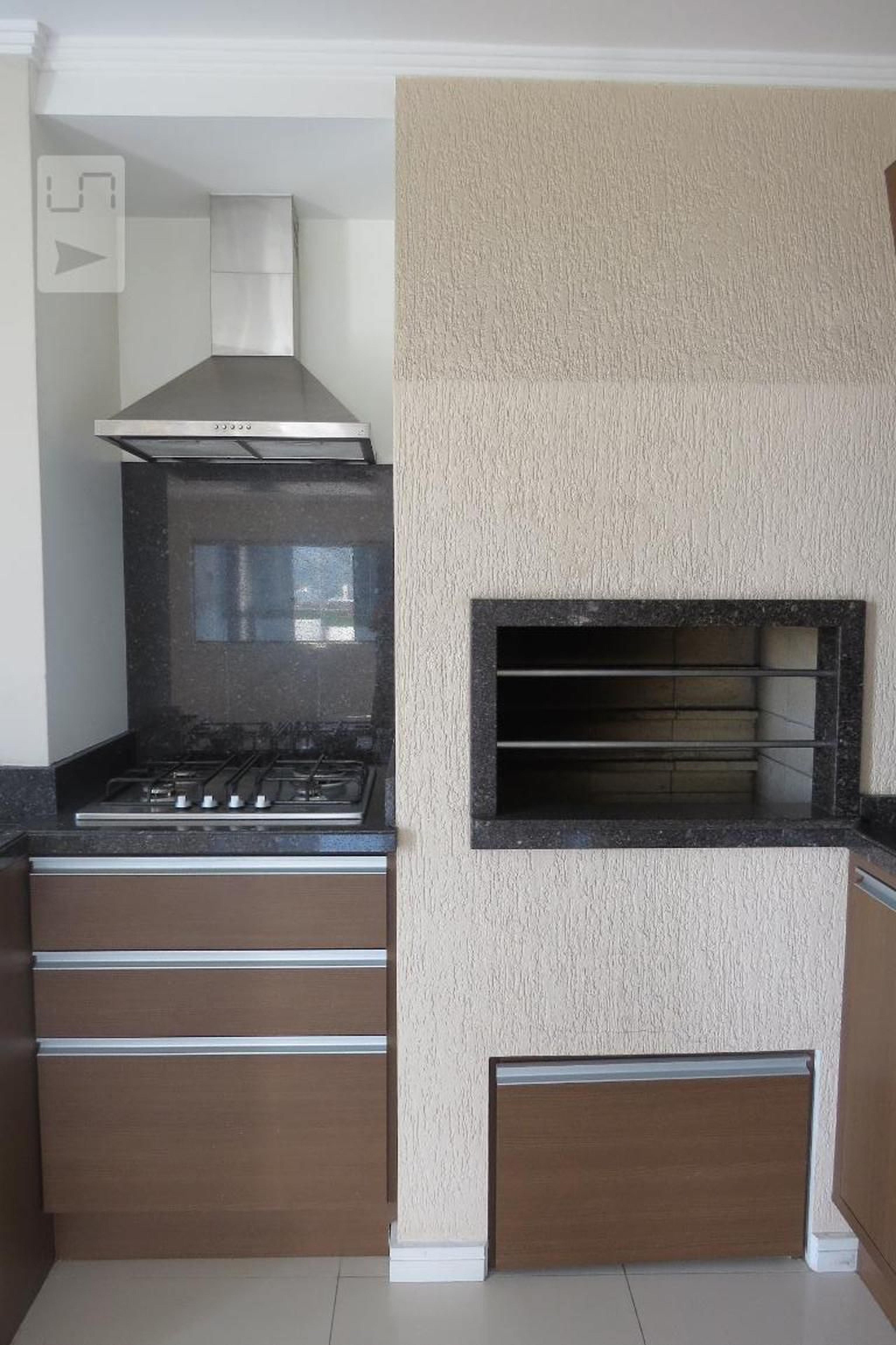 Churrasqueira - Ilha de Capri