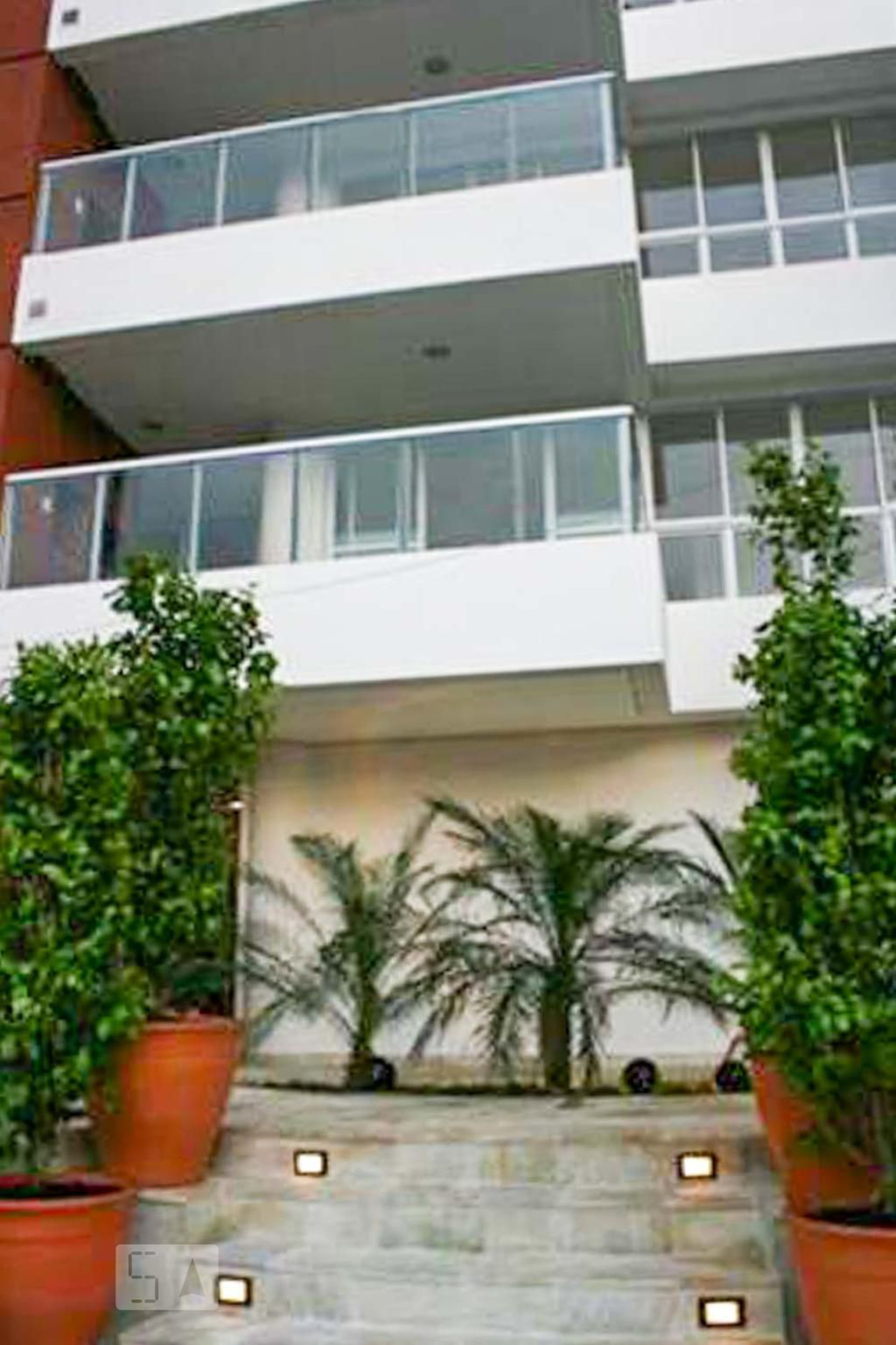 Entrada - Sofistic Vila Madalena