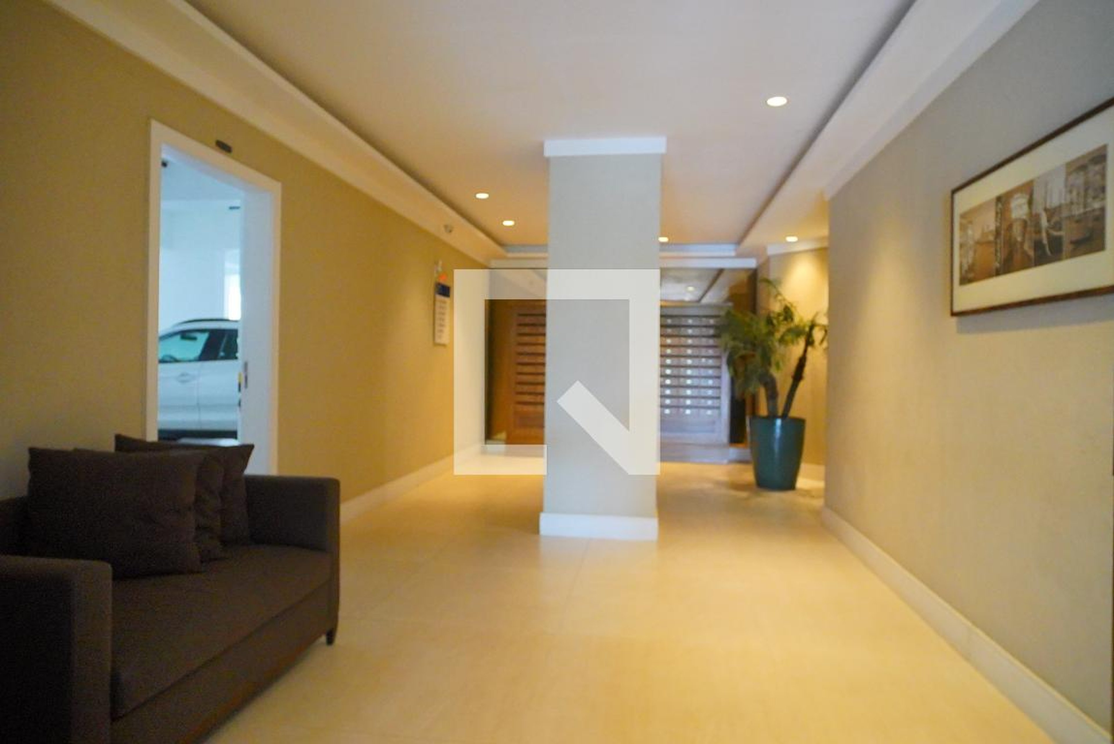 Hall de entrada - Plaza Mediterrâneo