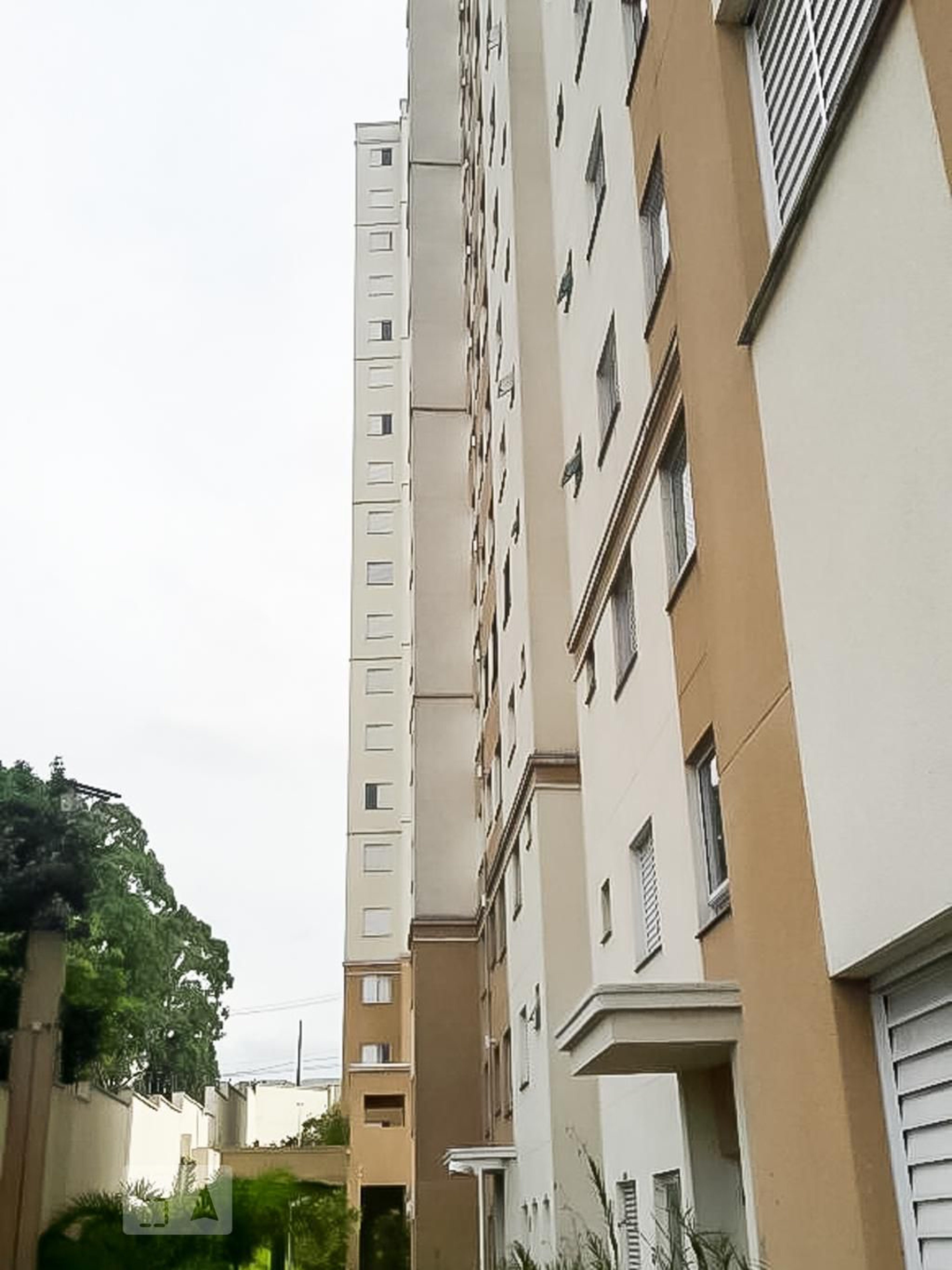 Fachada do Prédio Condomínio Dez Vila Alpina