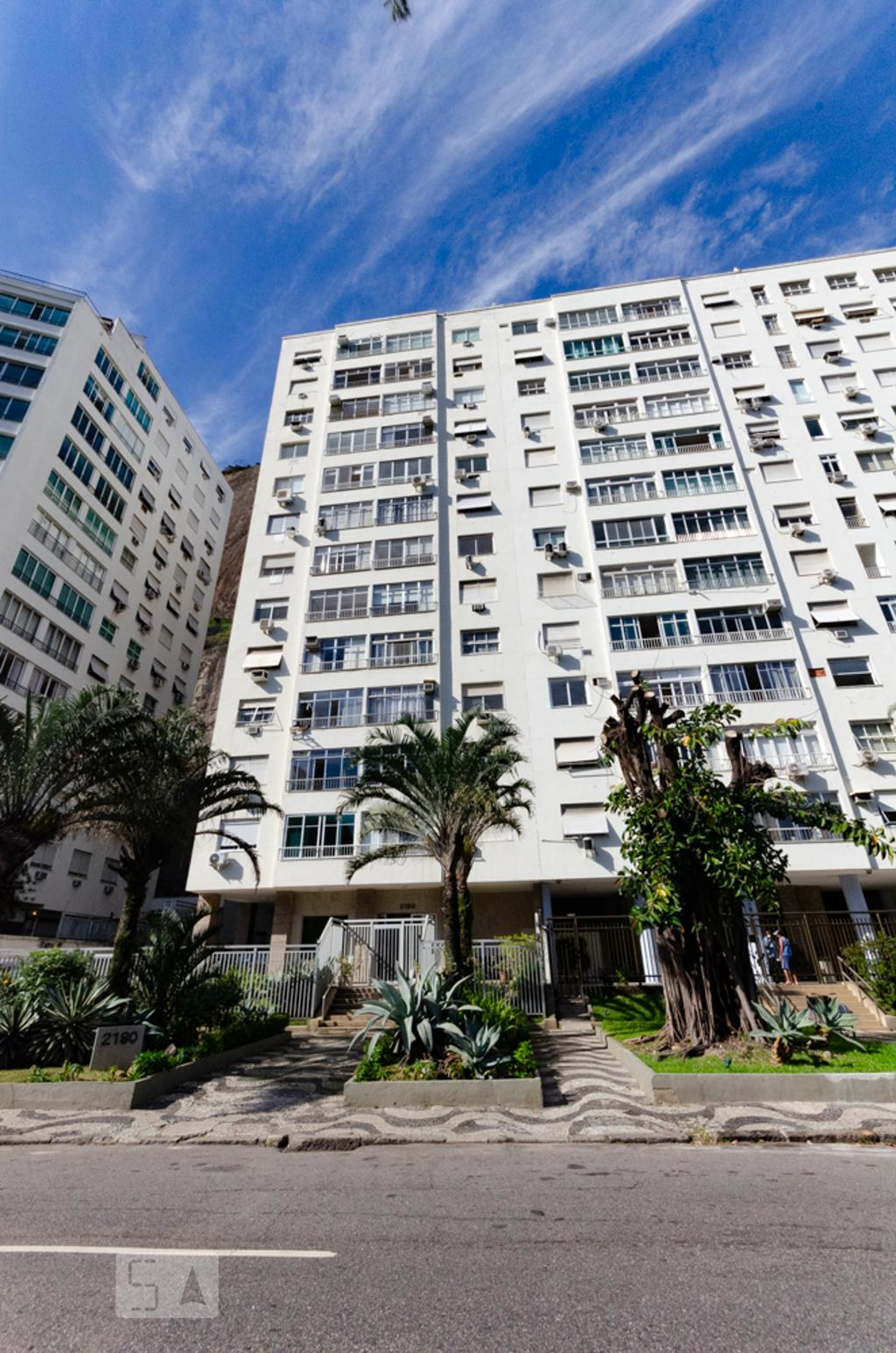 Fachada do Prédio Condomínio em Avenida Epitácio Pessoa, 2180