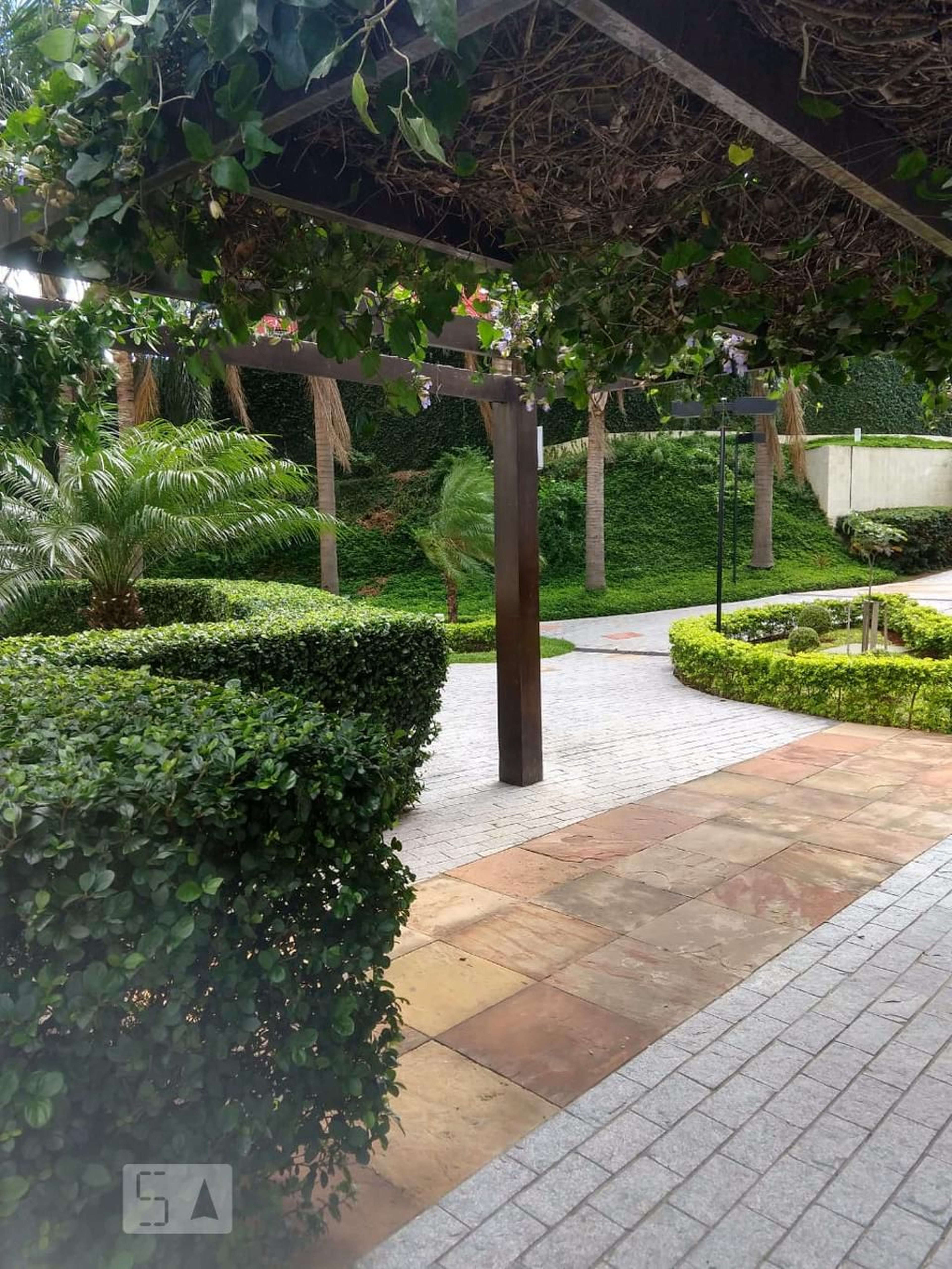 Condomínio - Villa Romana - Freguesia