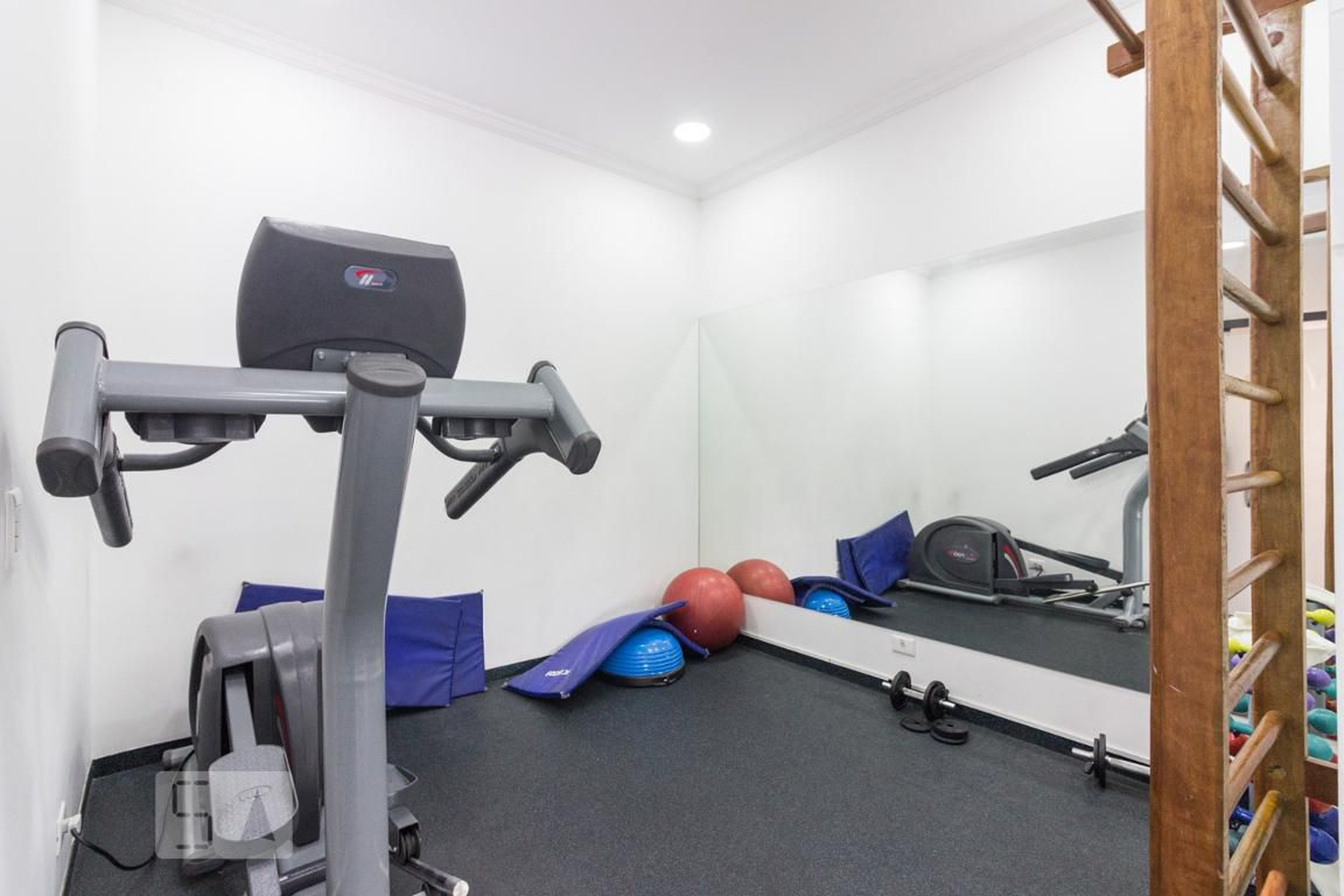 Academia - Ouro Verde