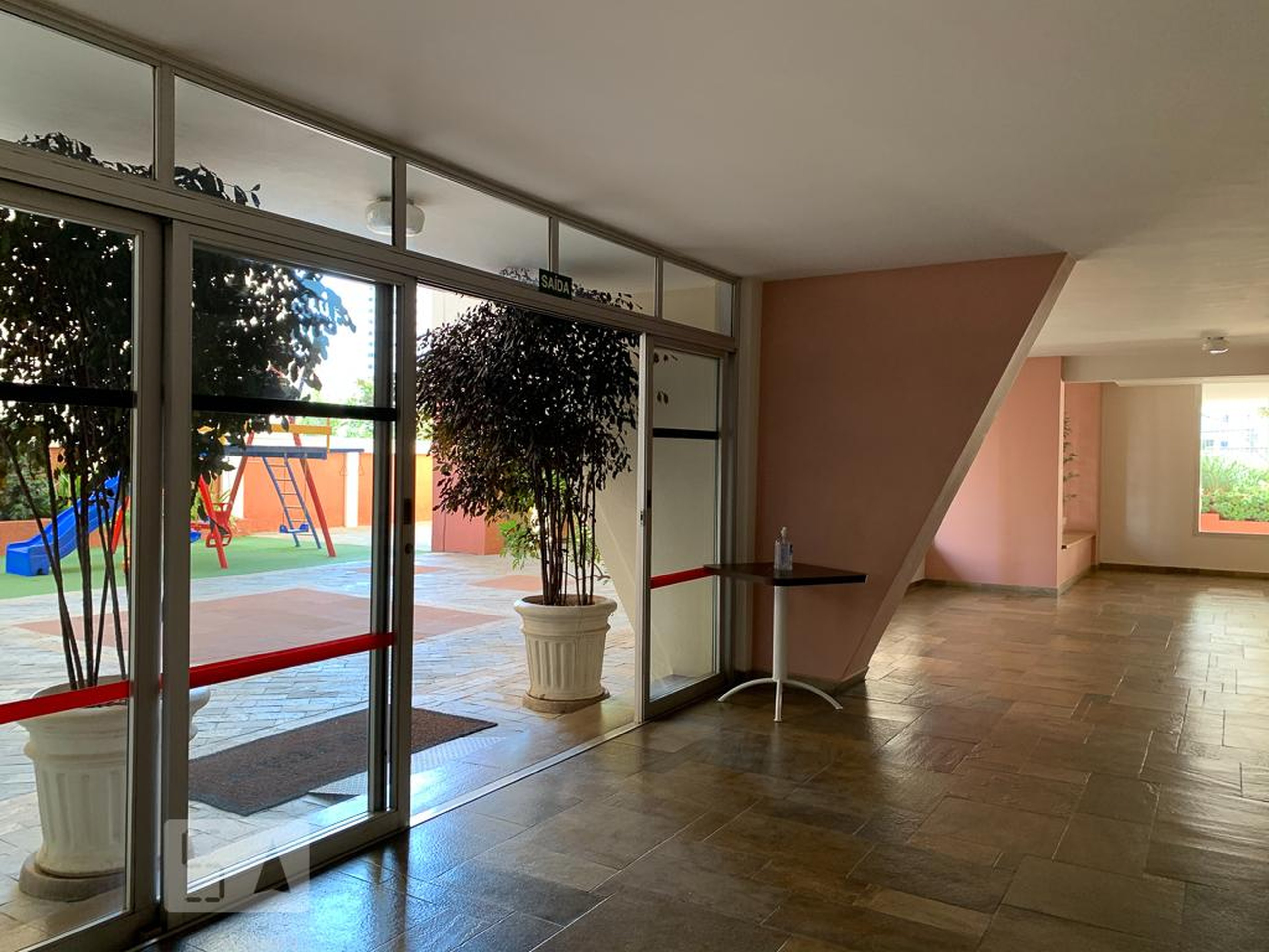 Hall social - DJuan
