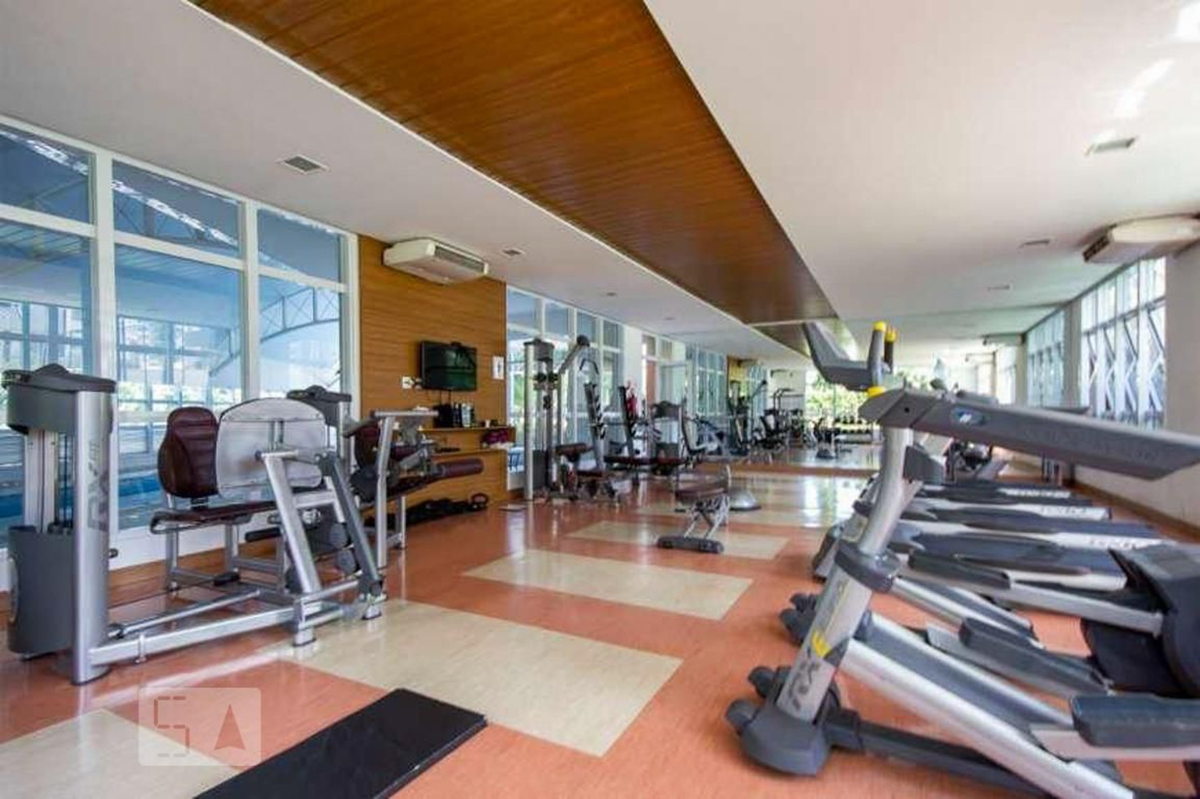 Academia - Emiliano Anália Franco