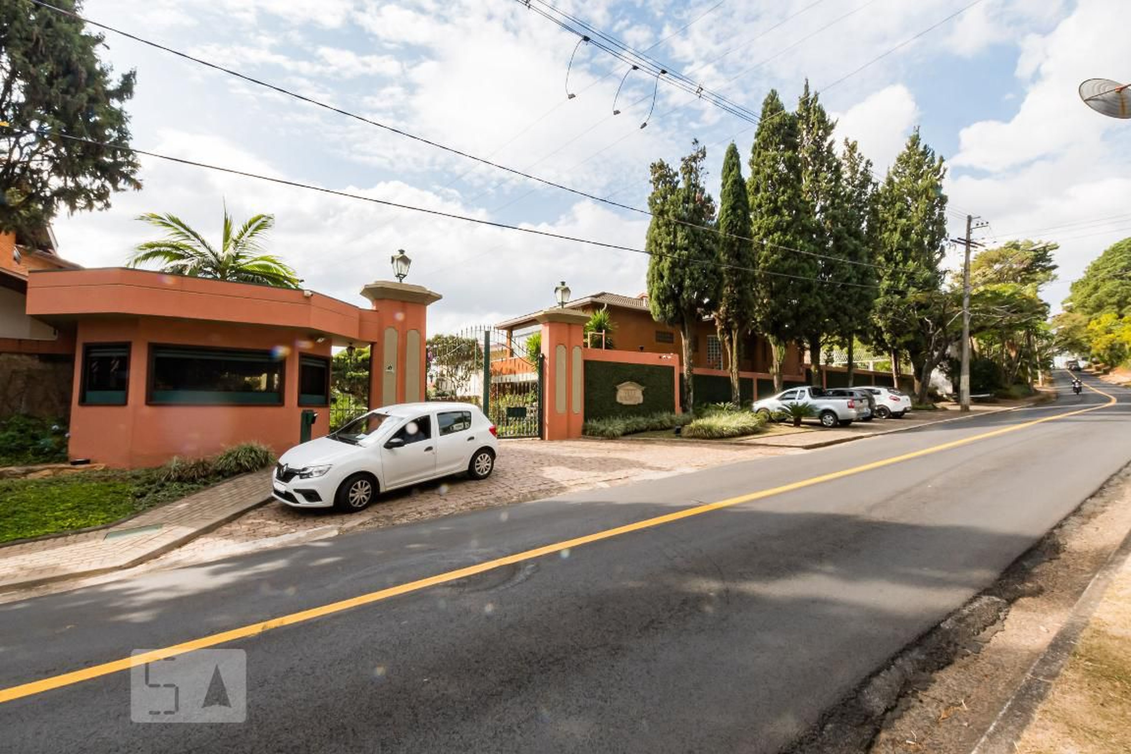 Fachada do Condomínio Condomínio Villa Borghese