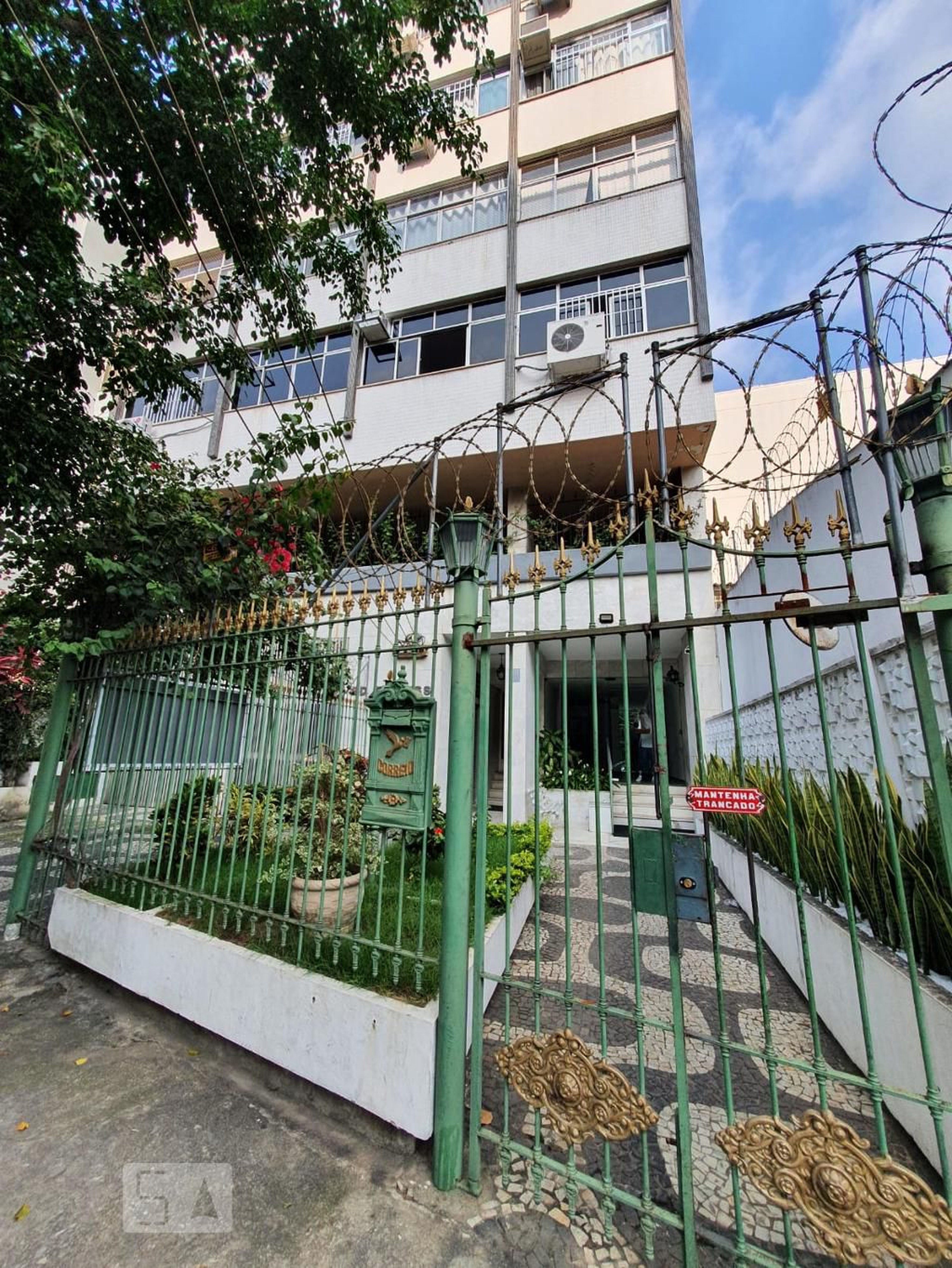 Fachada Condomínio em Avenida Maracanã, 585