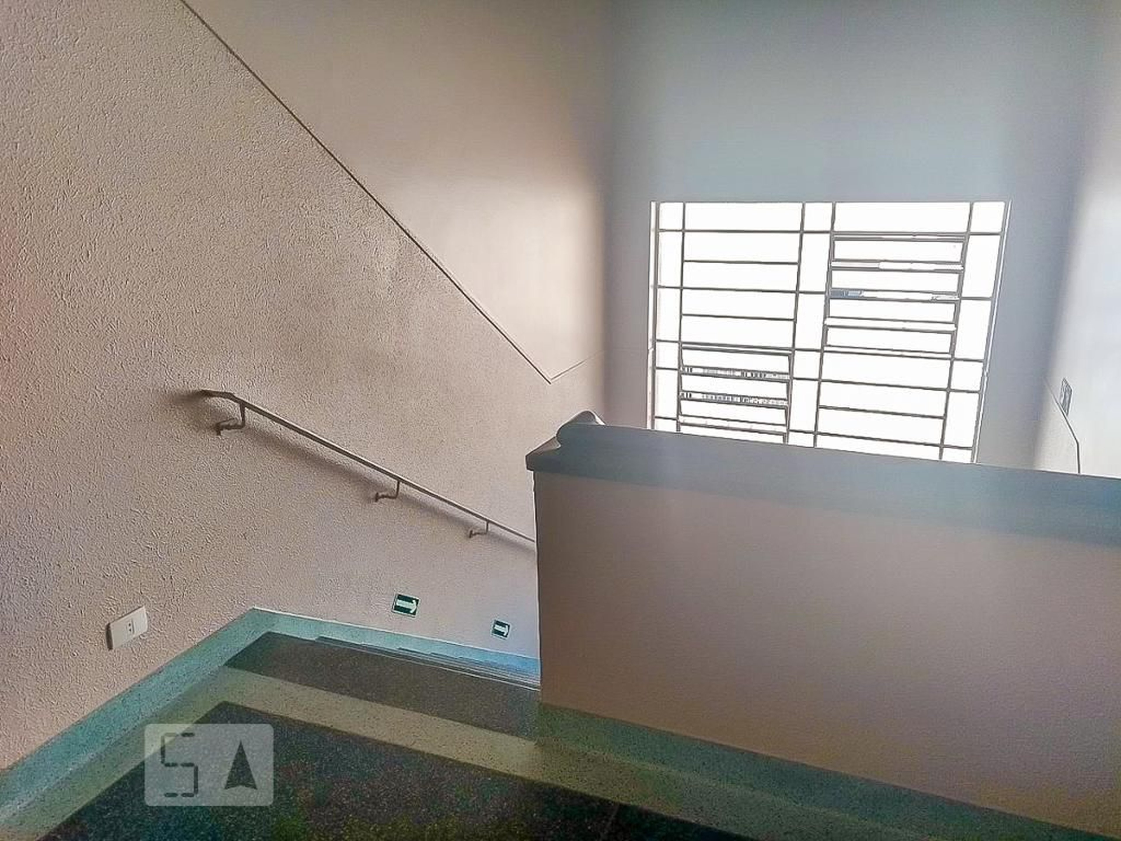 Hall - Edifícil Mery Quemel