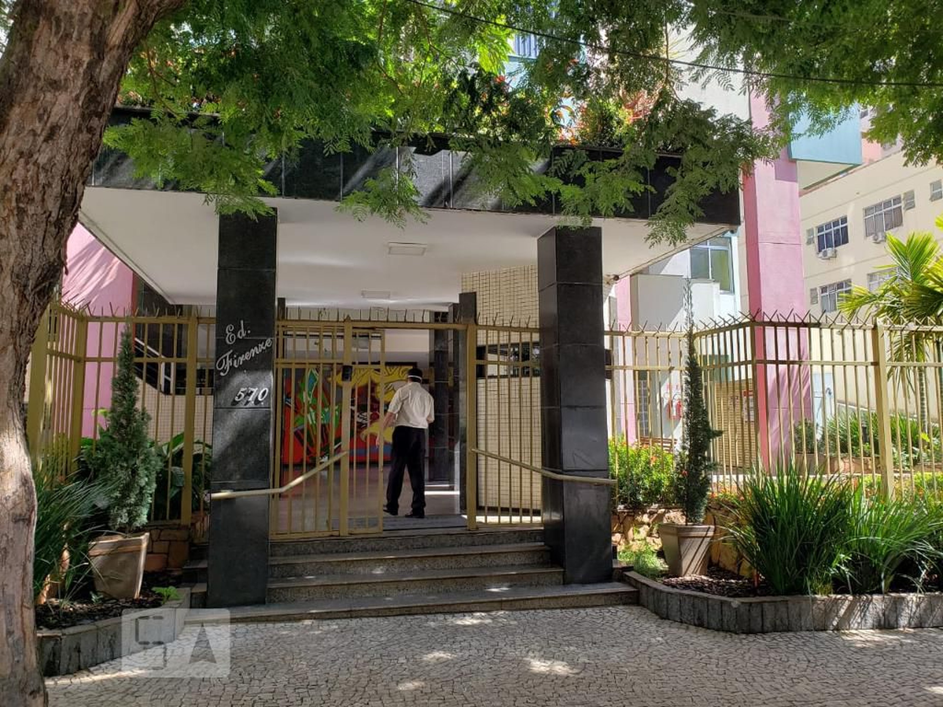 Entrada - Edifício Firenze