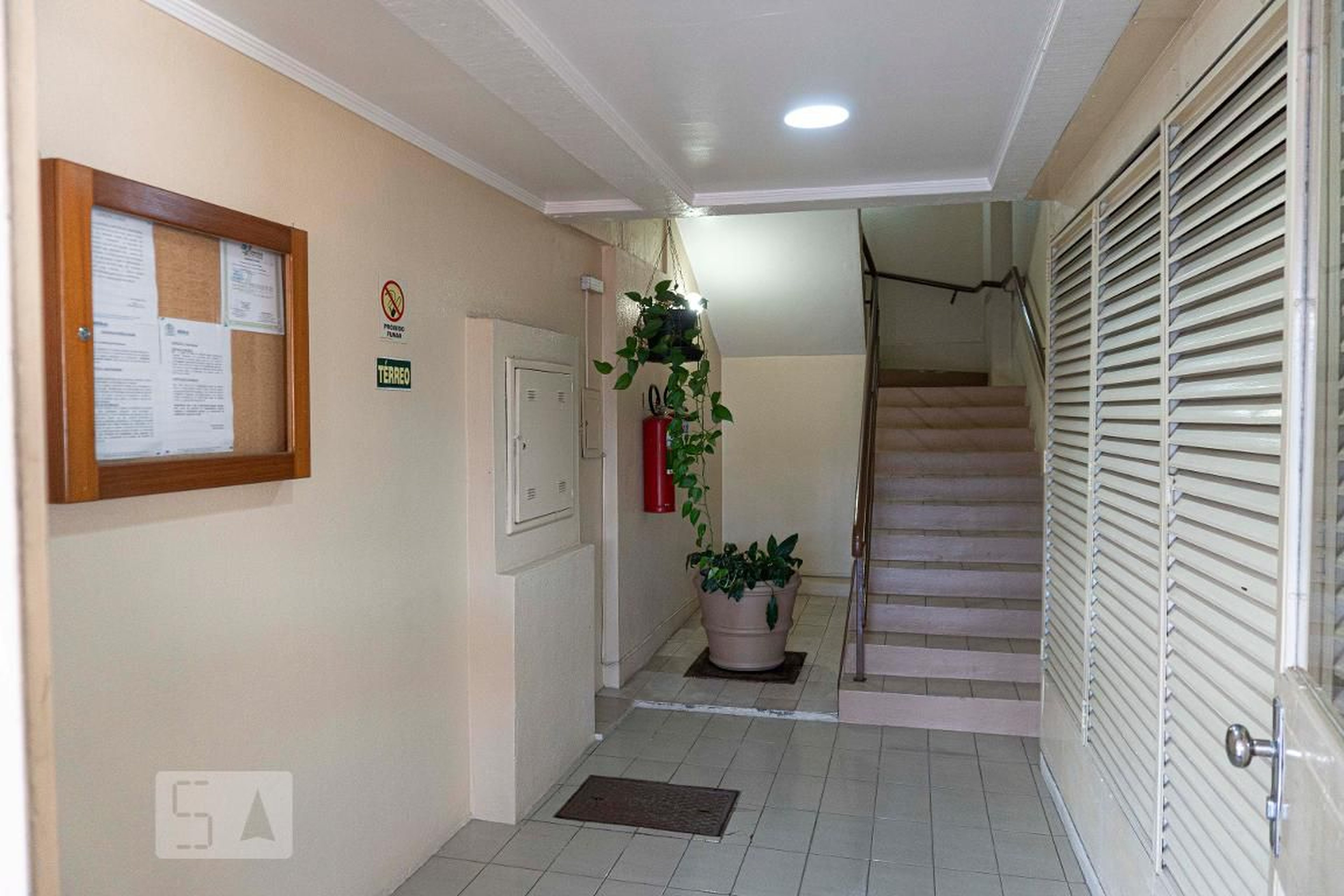 Hall - Edifício Residencial Atalaia