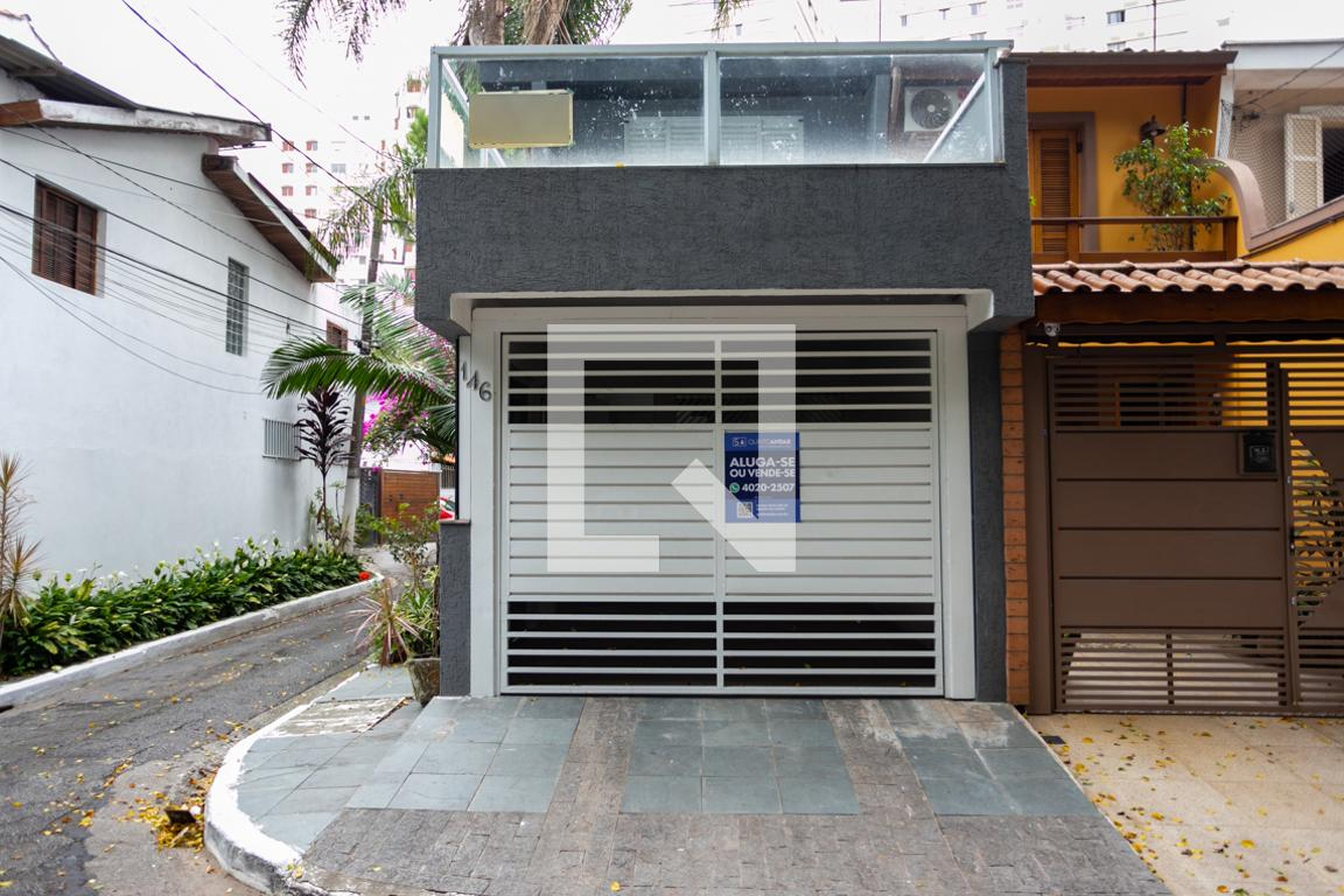 Fachada Condomínio em R. Ten. Rocha, 146