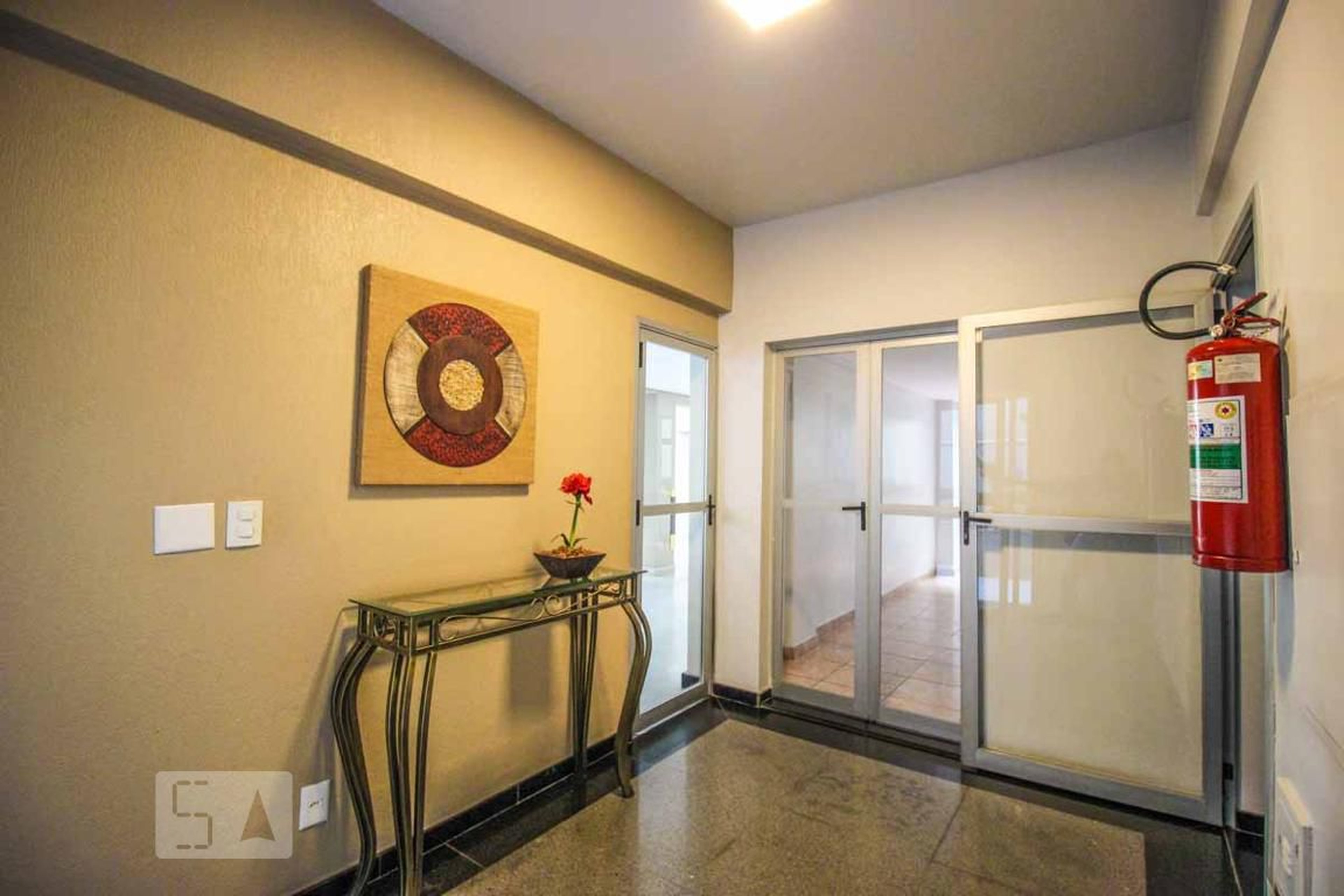 Hall de Entrada - Cote Dfranc