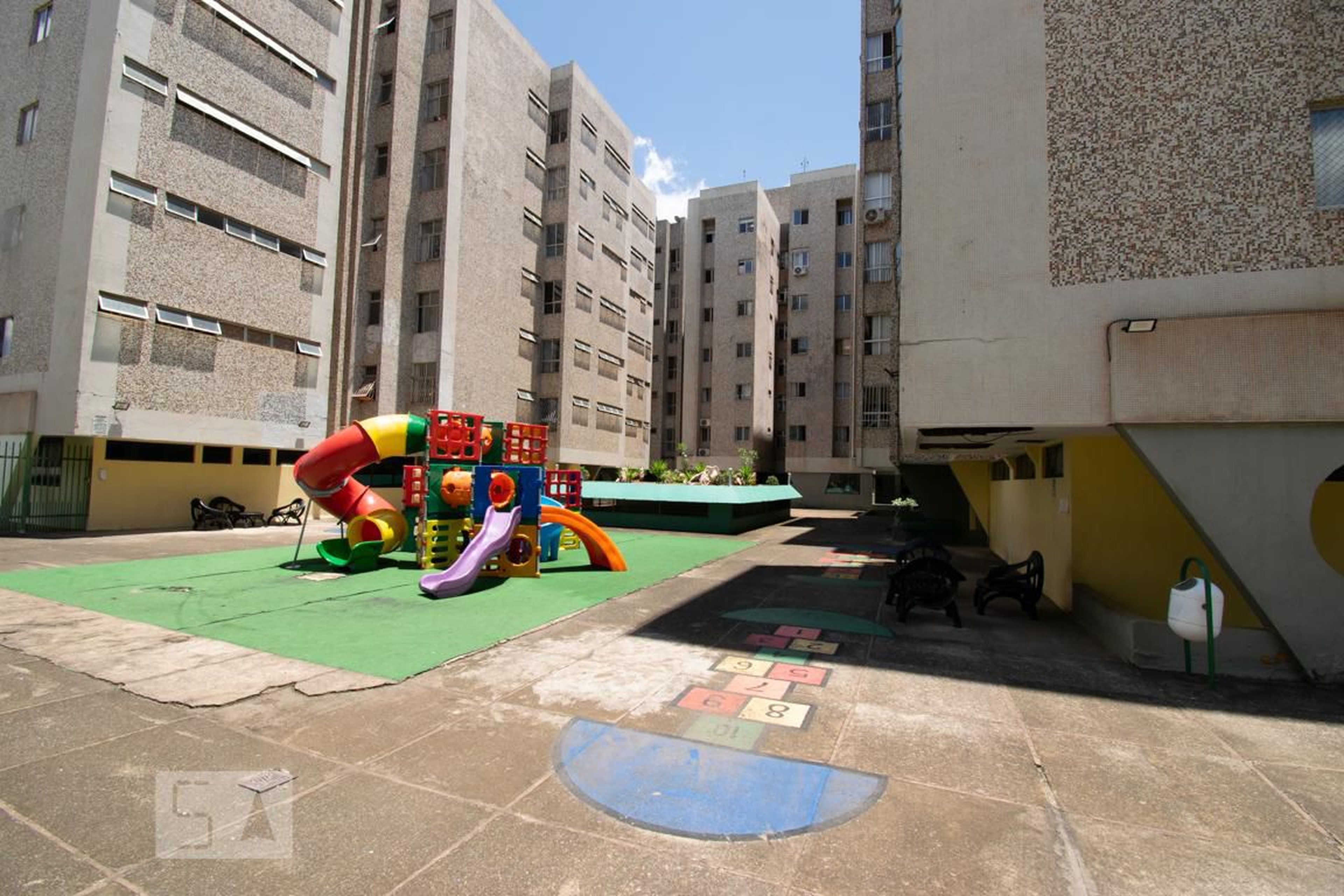 Playground - Edifício Belize