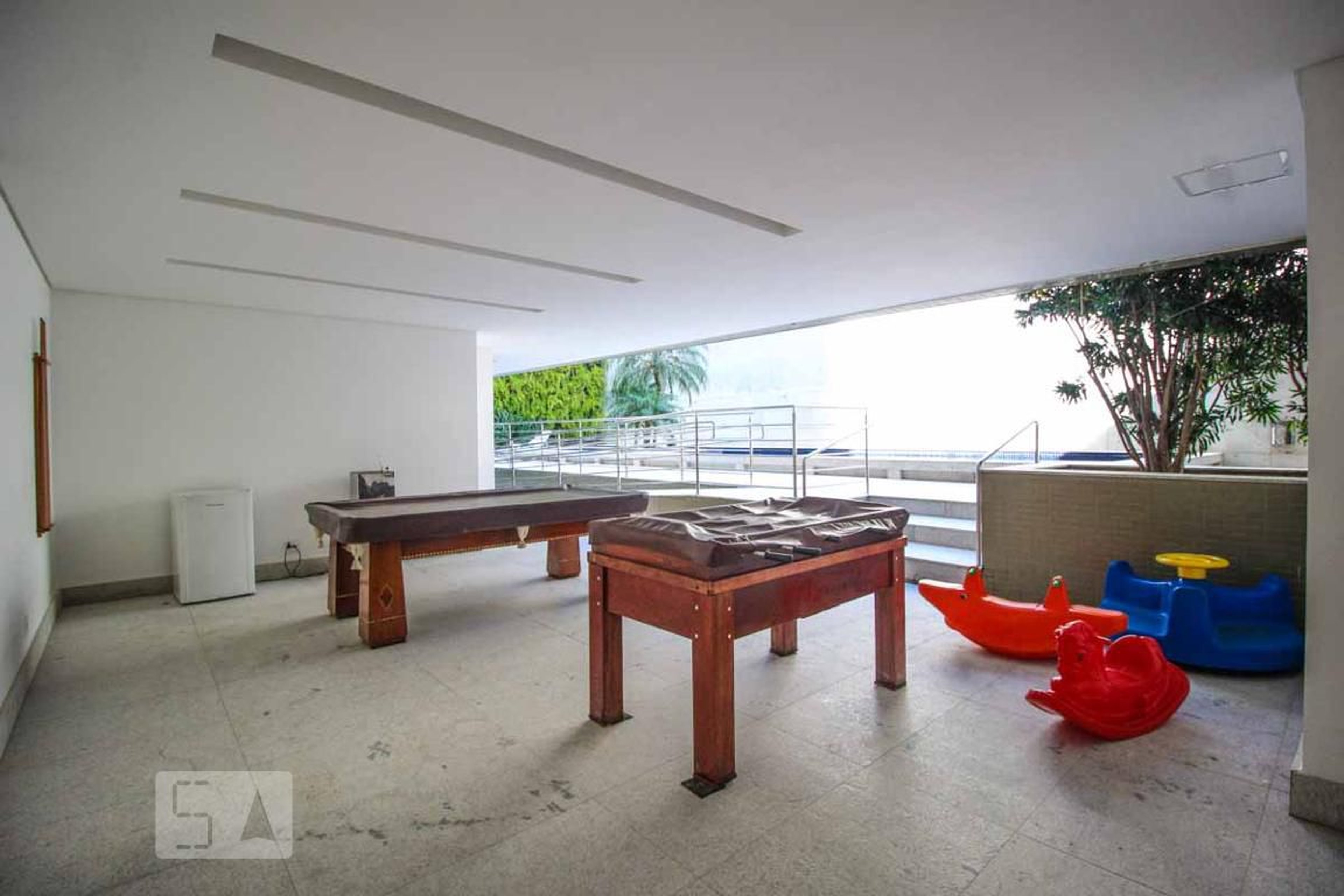 Sala de Jogos - Edifício Palais Sion