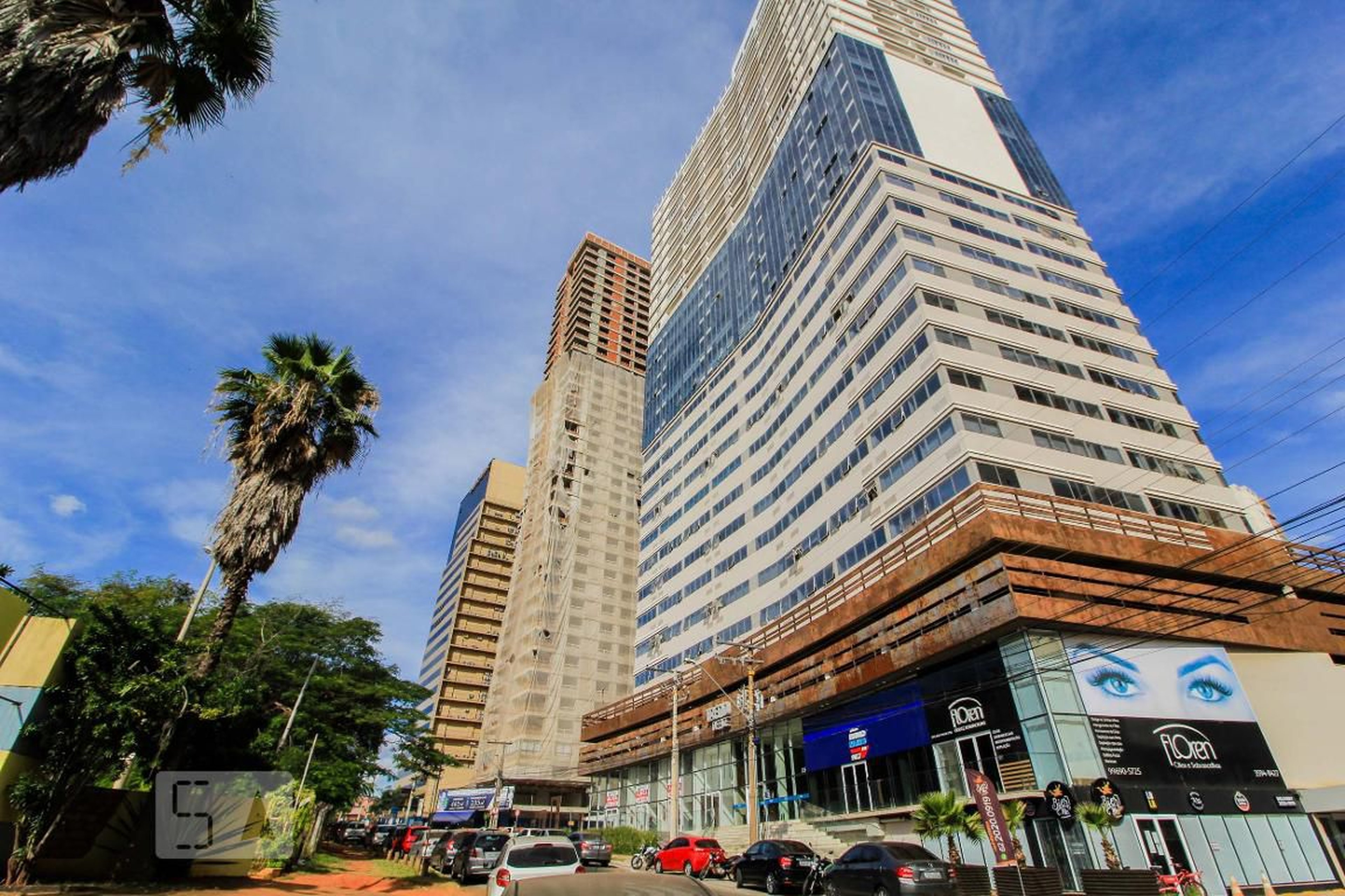 Fachada do Condomínio Condomínio Trend Home