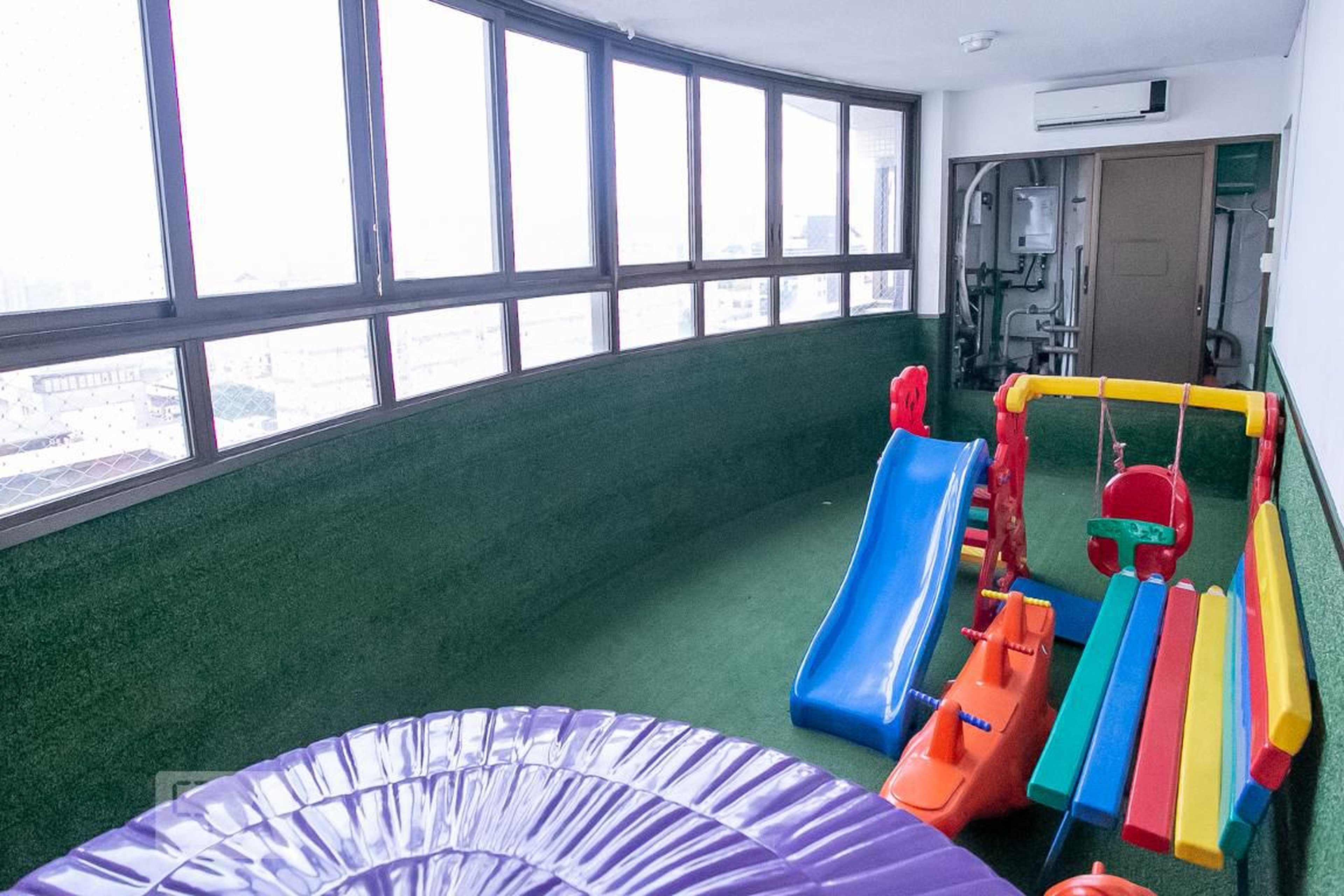 Playground - Le Premier