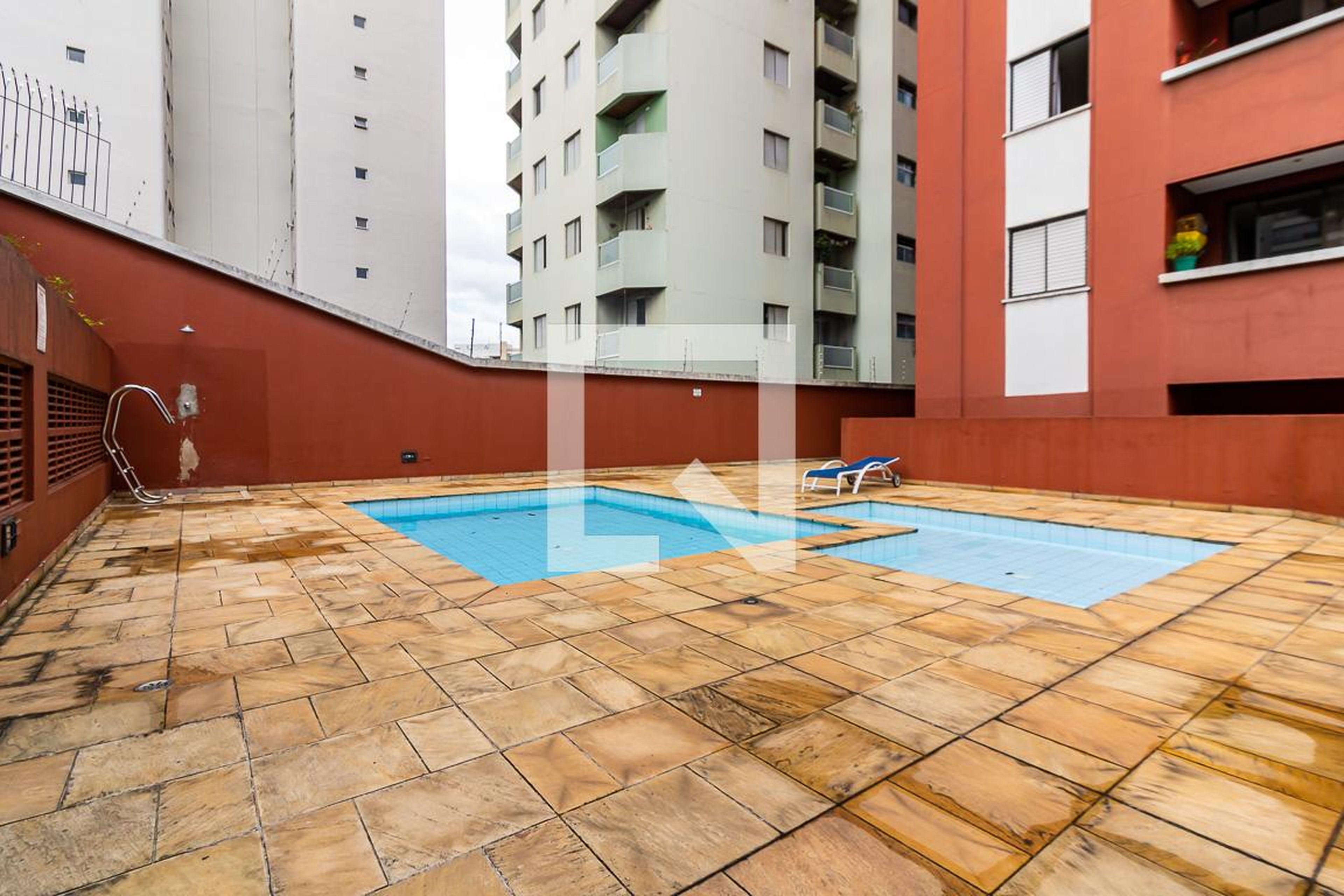 Área da Piscina - Saint Paul