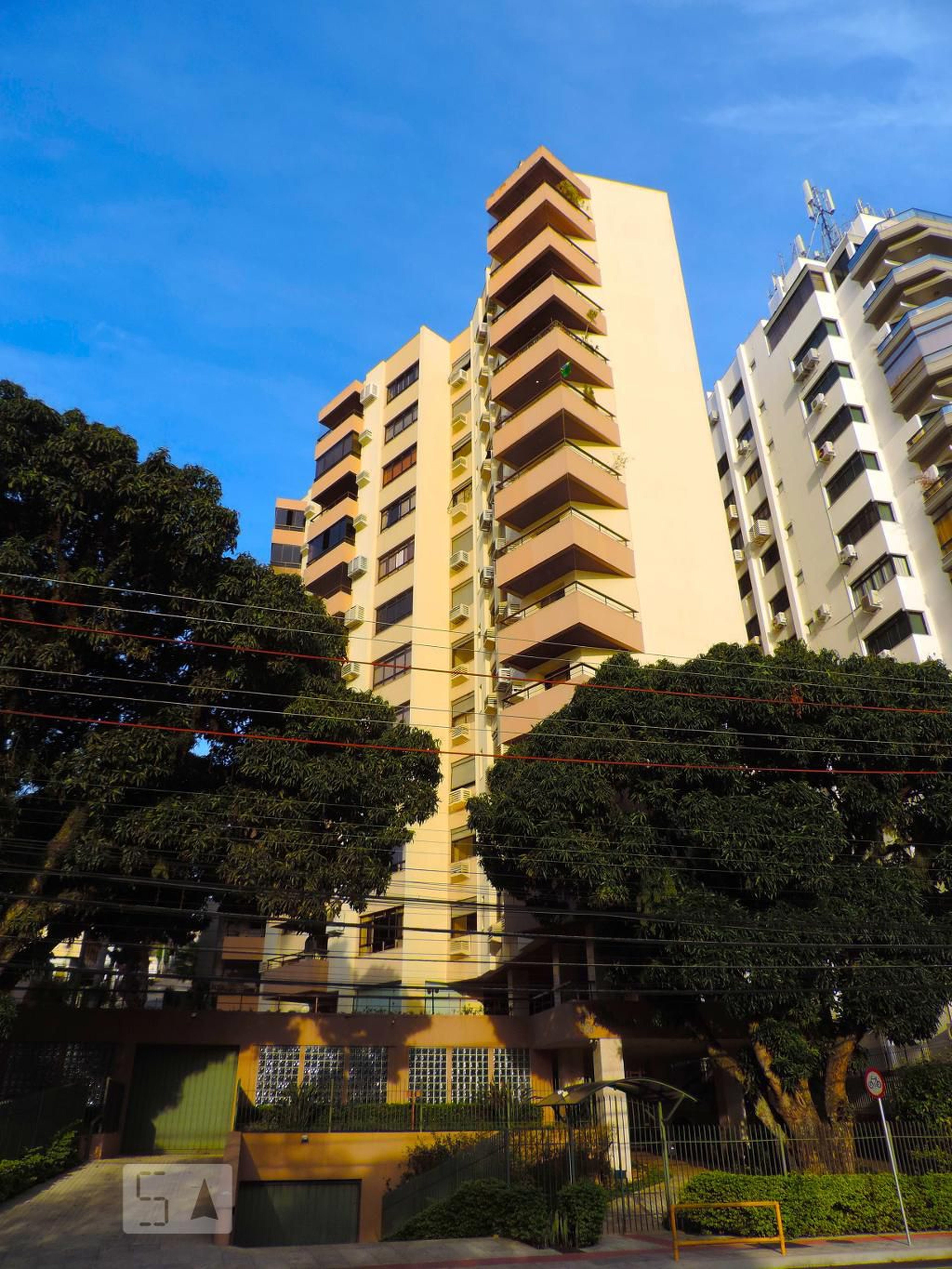 Fachada Condomínio Aroldo de Carvalho