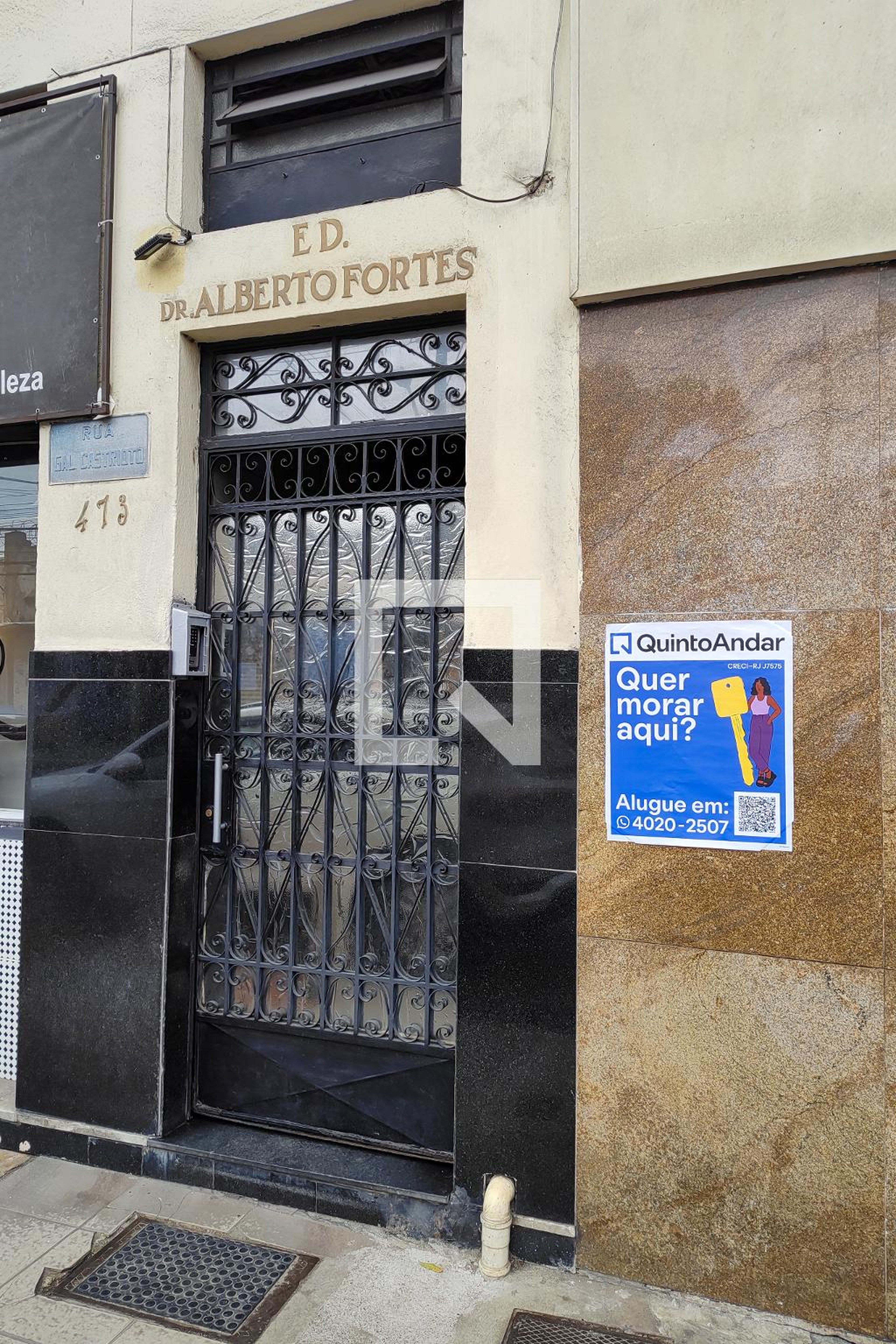 Fachada do Prédio Condomínio em Rua General Castrioto, 476