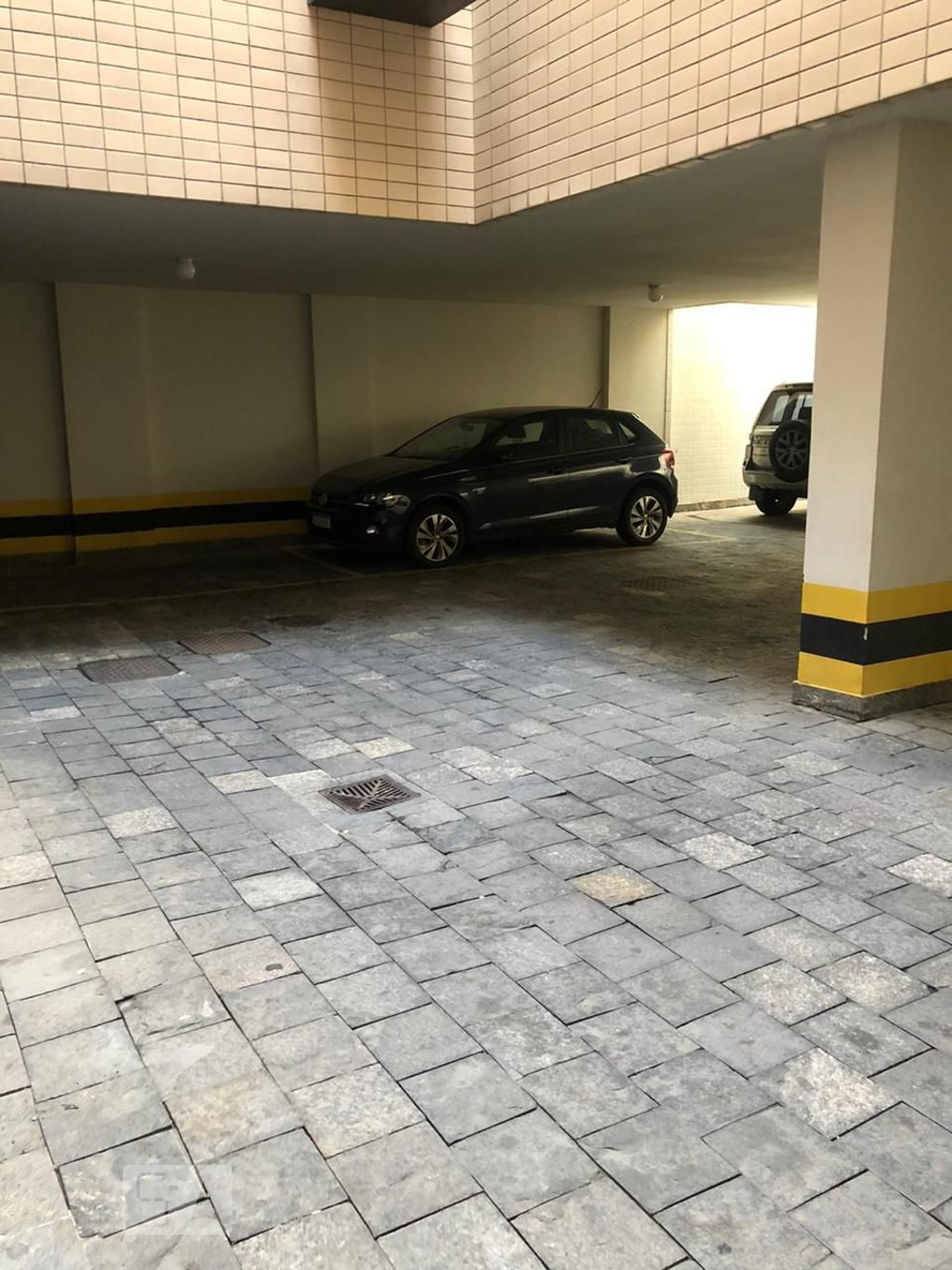 Estacionamento - 