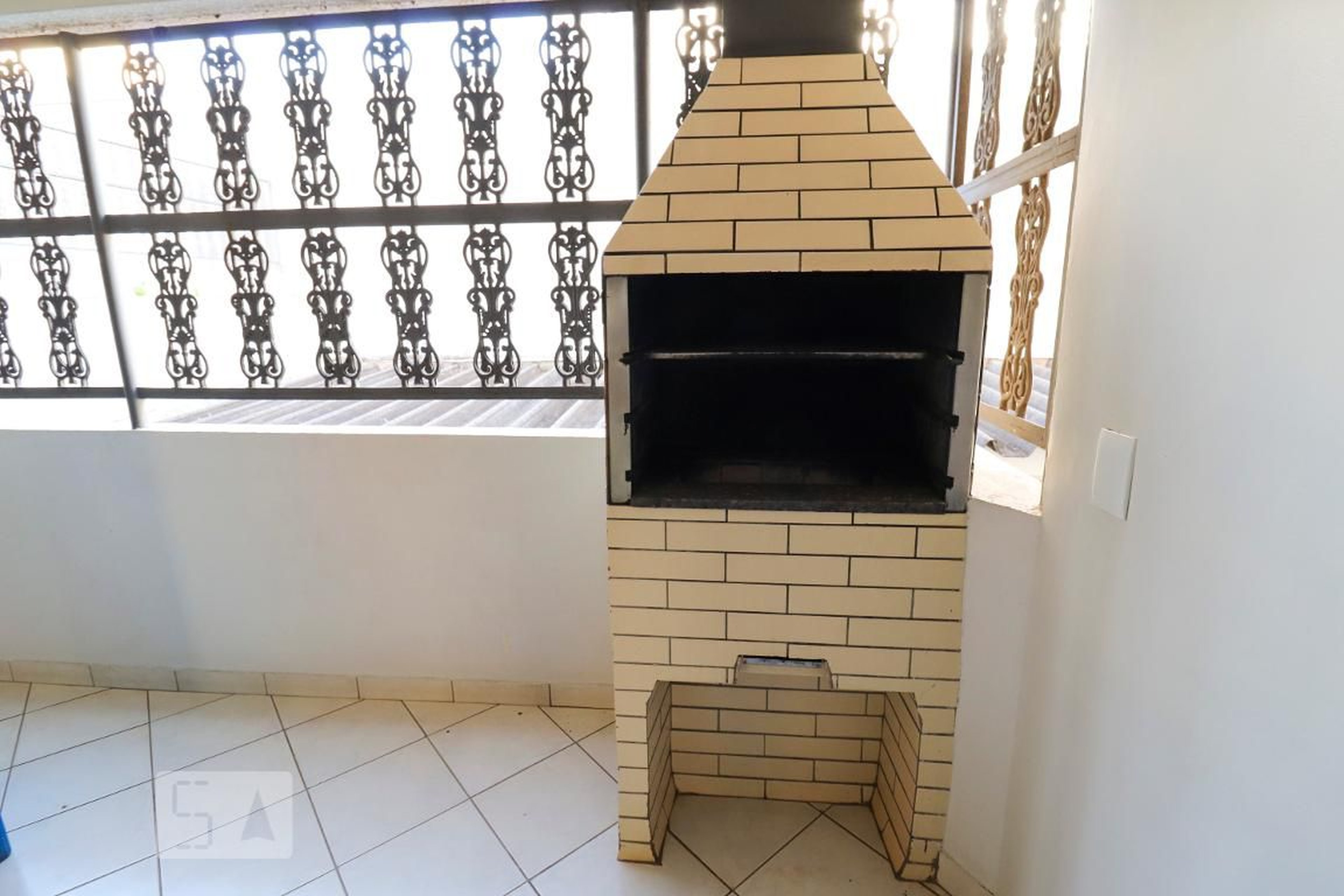 Churrasqueira - Dom Lourenzzo