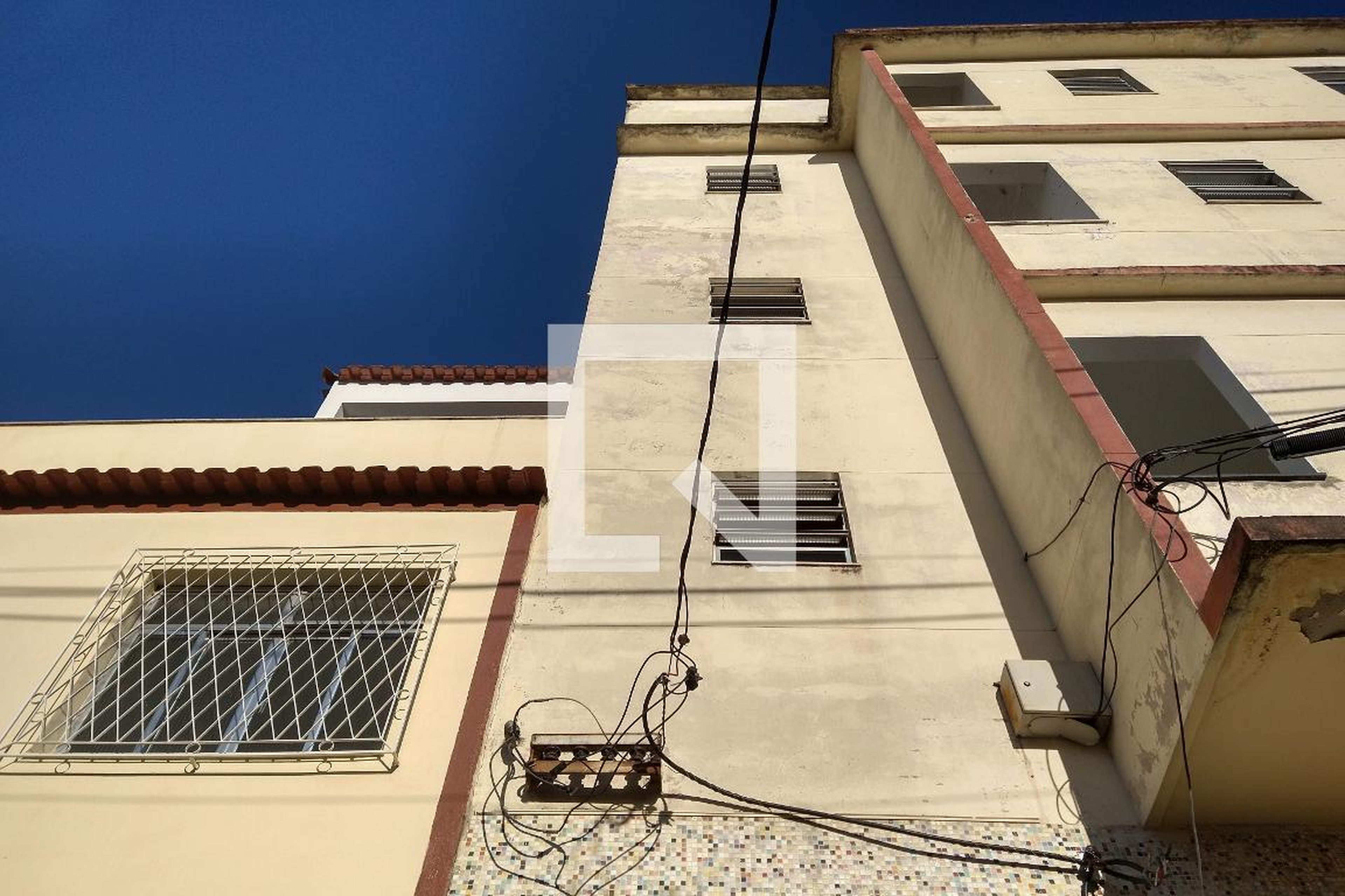 Fachada do Prédio Condomínio em Rua General Otávio Póvoa, 153