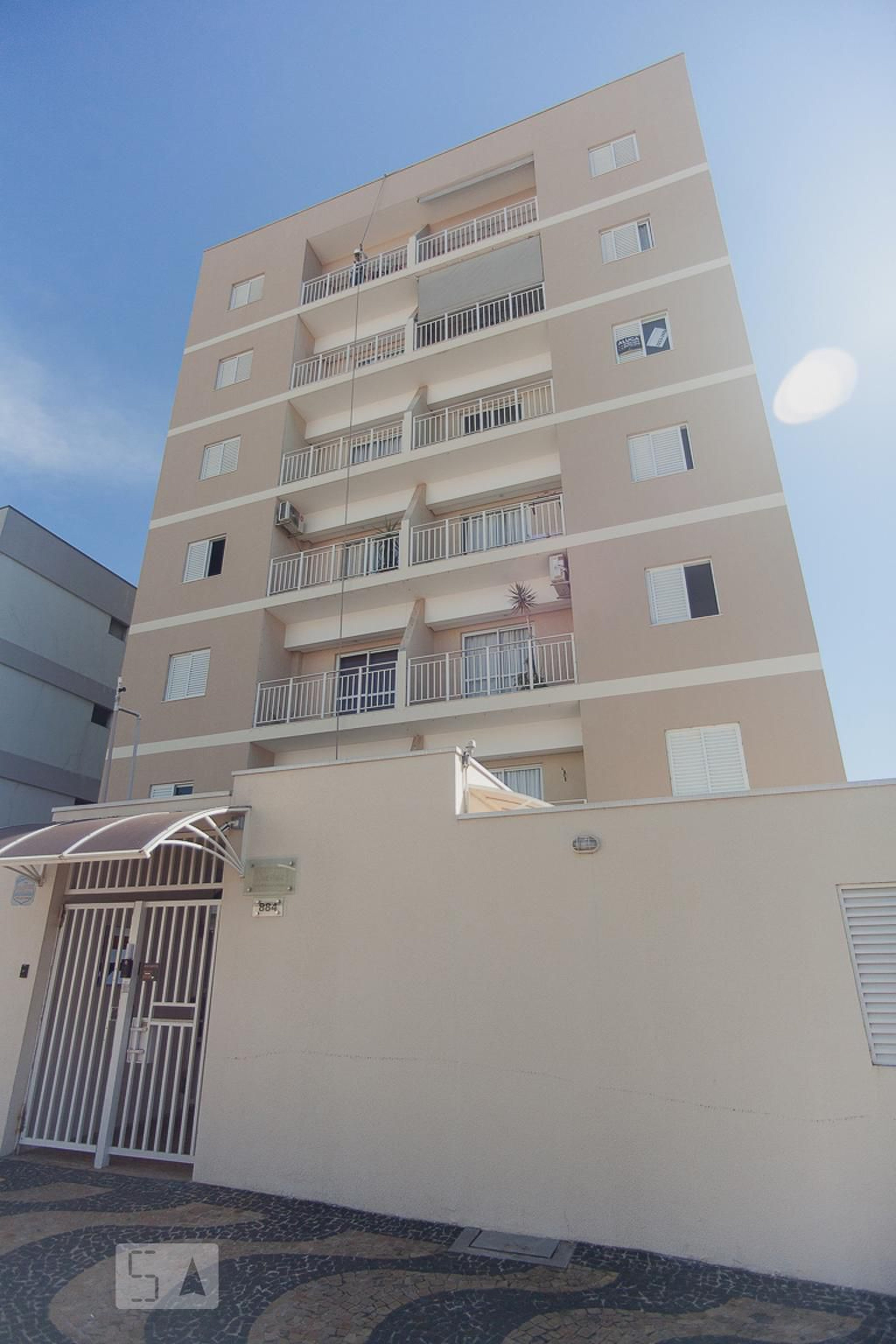 Fachada do Condomínio Condomínio Nice Place