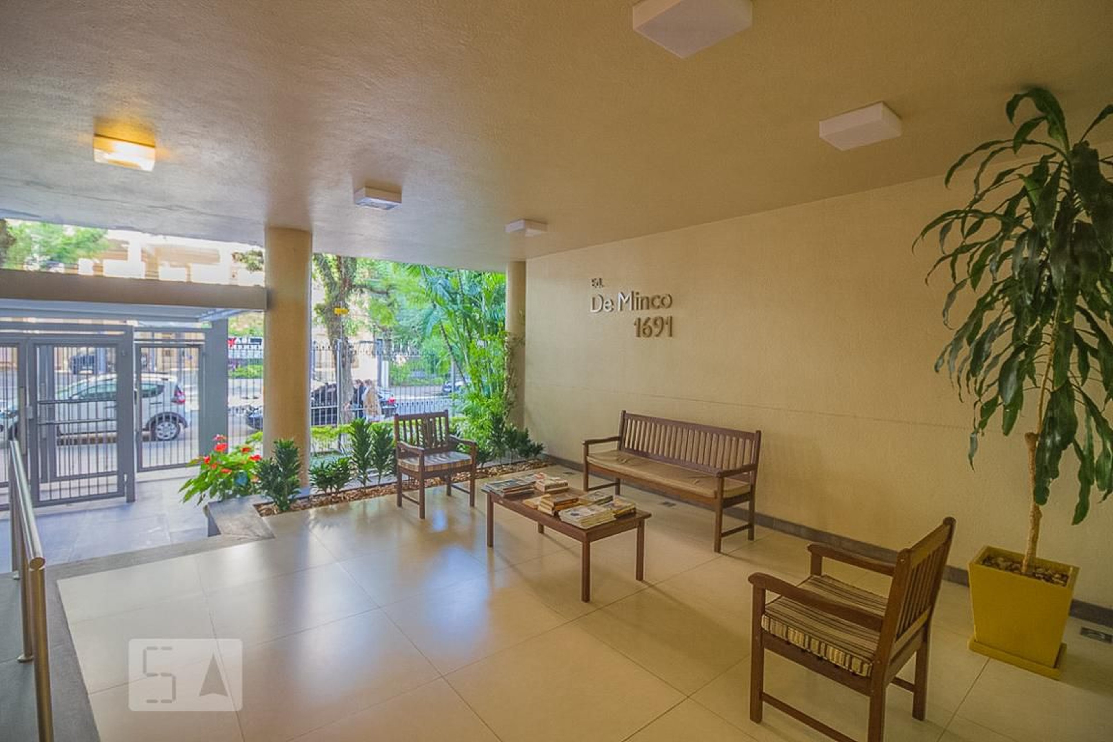 Hall - Edifício de Minco