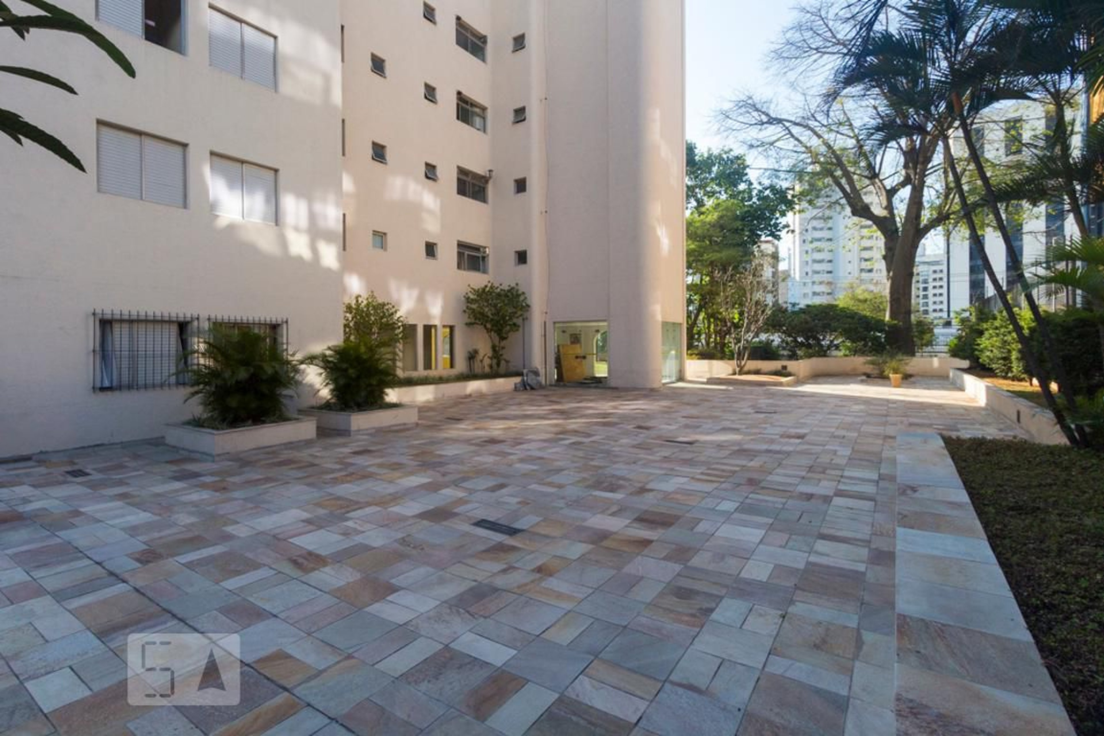 Área Externa - Edifício Argus