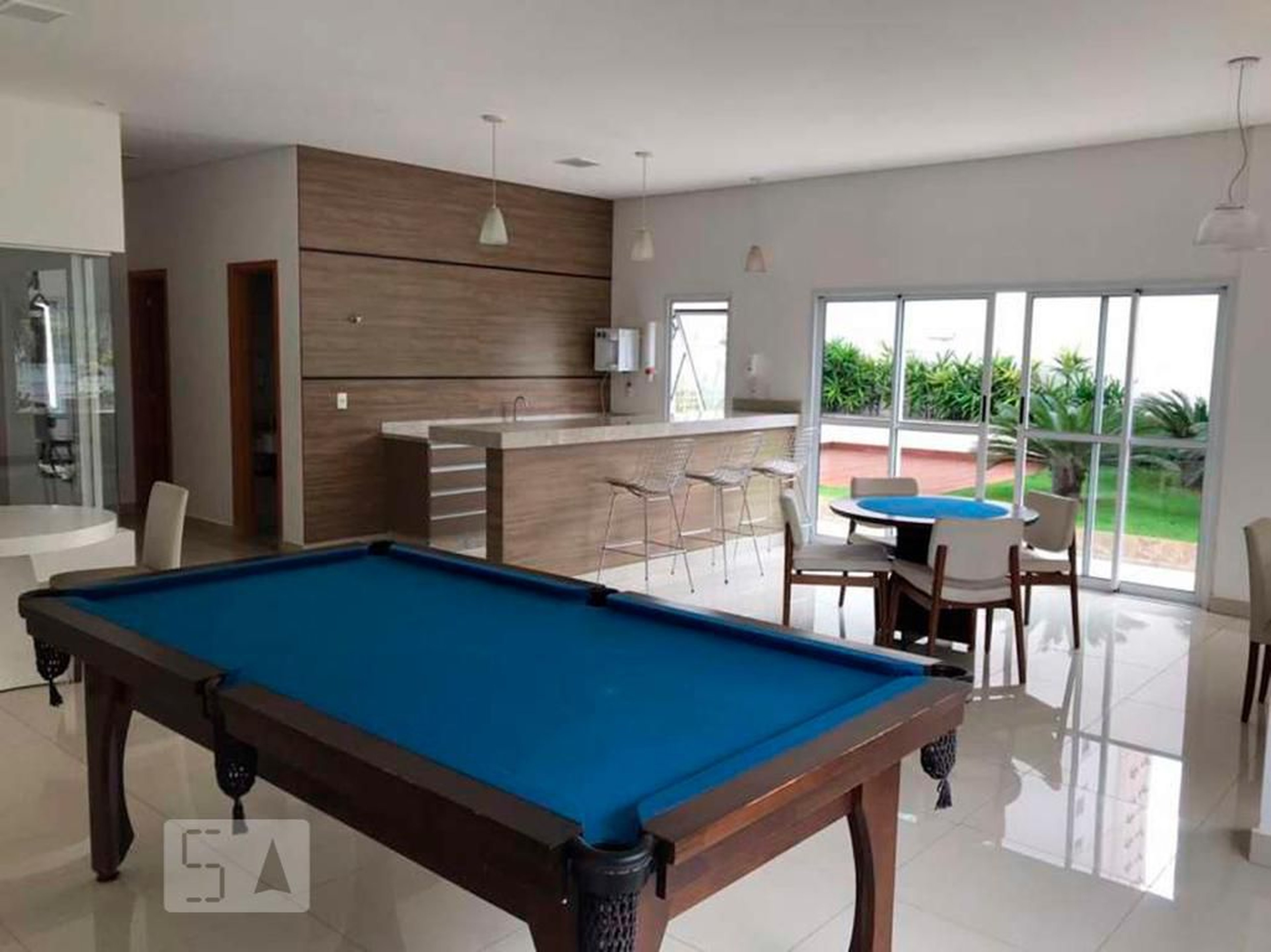 Sala de Jogos - Neo Bueno