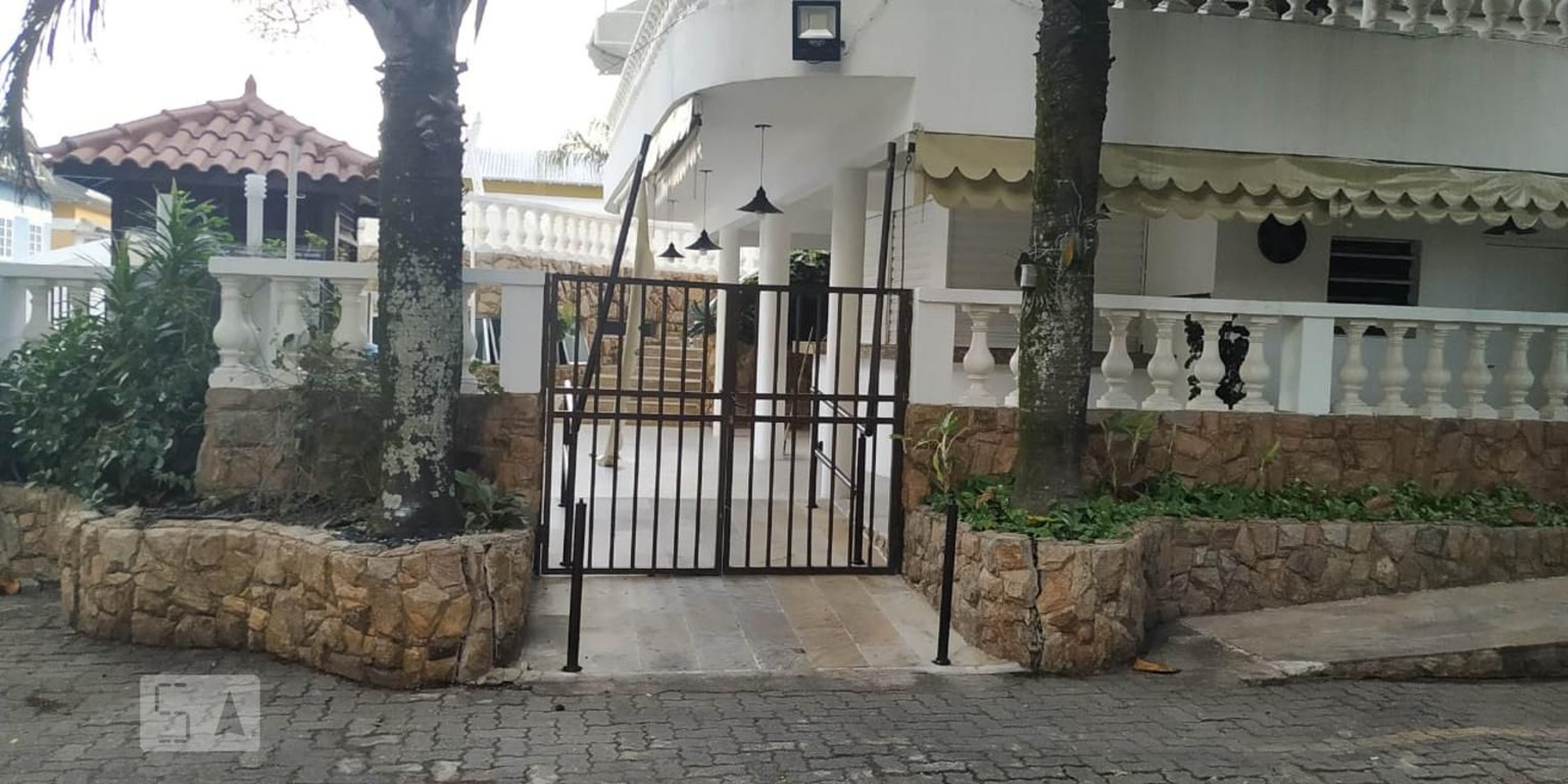 Área Externa - Pontões