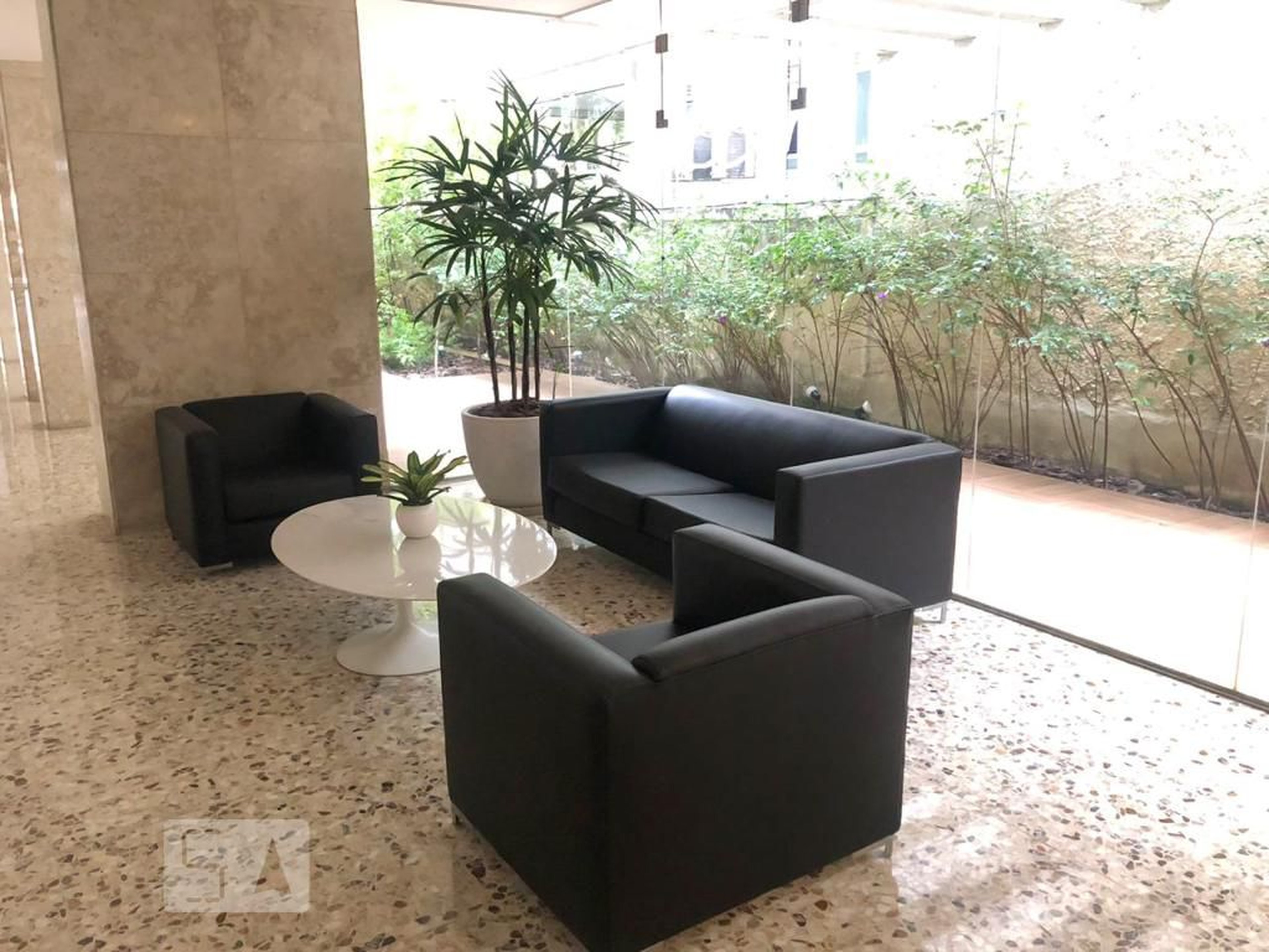 Hall - Itapoan e Abaete