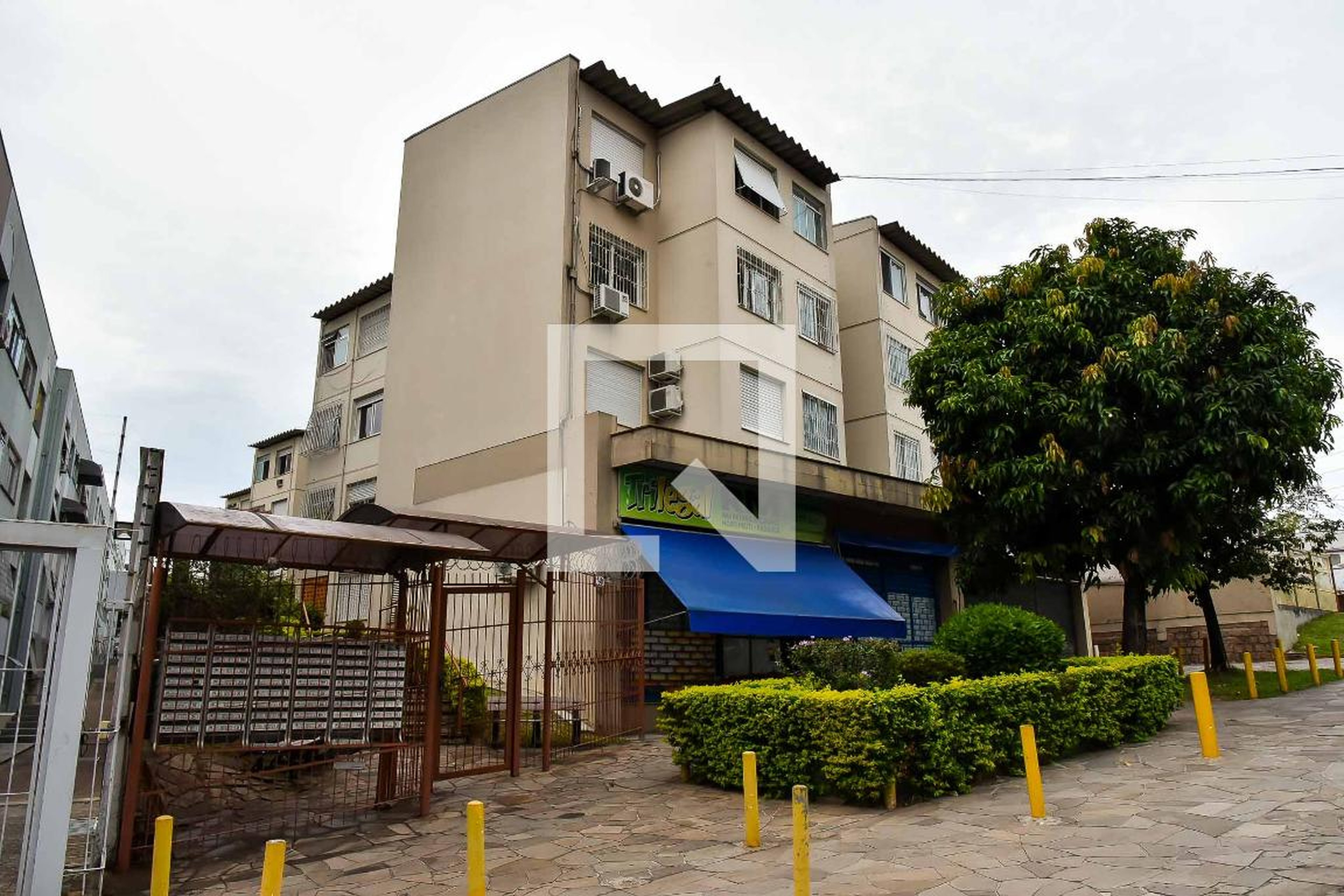 Fachada do Condomínio Edifício Esplanada do Forte