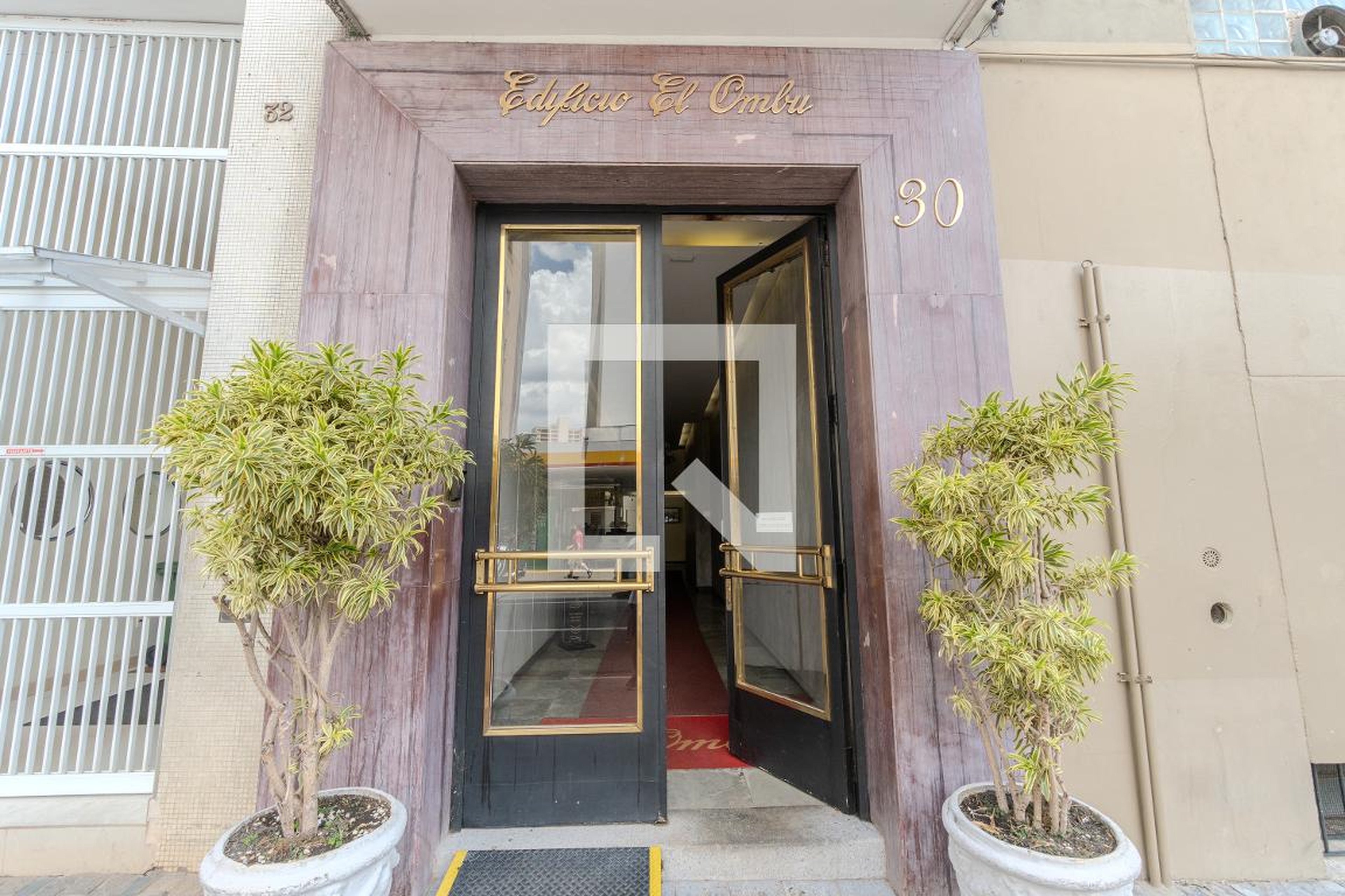 Fachada Edifício El Ombu