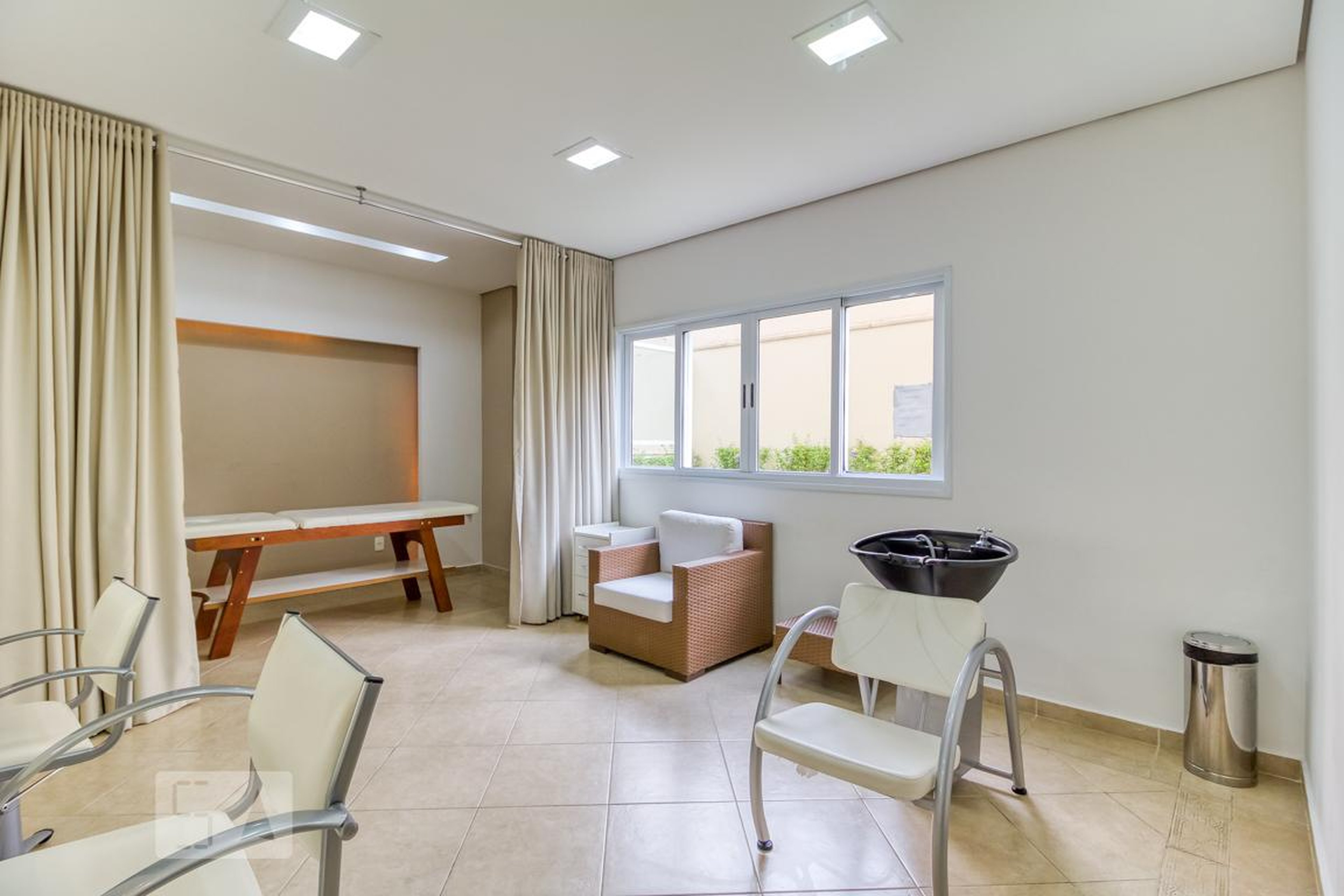 Sala de massagem - Define New Residence