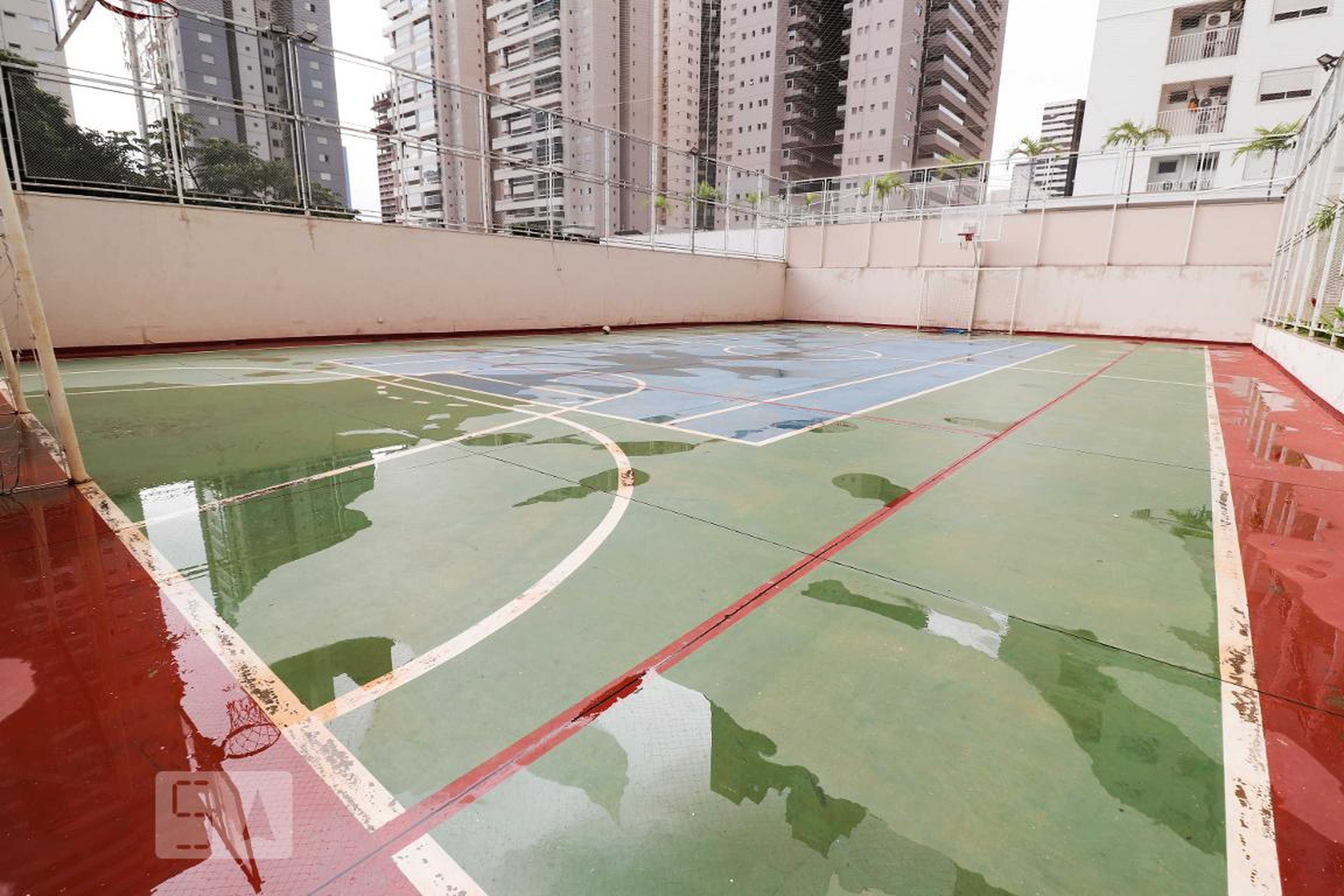 Quadra Esportiva - Absoluto