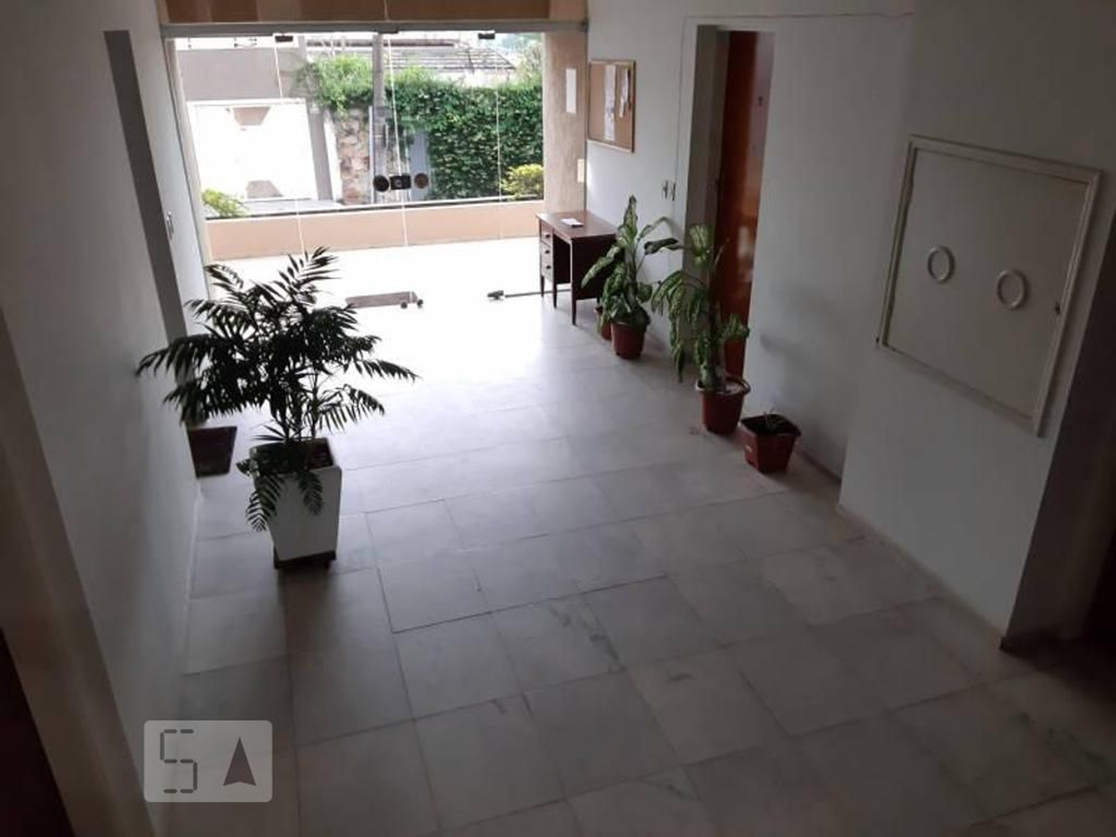 Hall de Entrada - Chialvo Maatalani