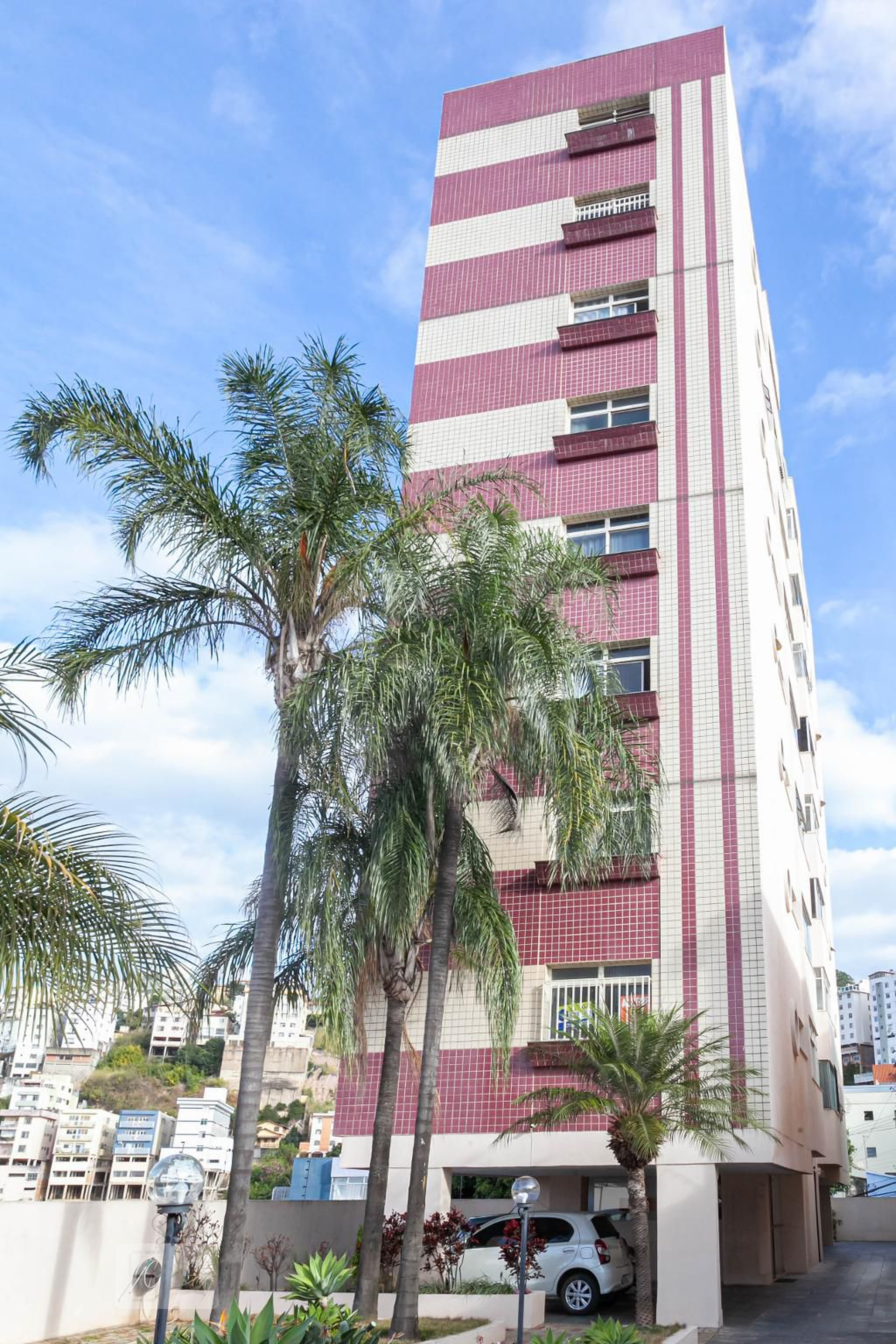 Fachada Condomínio Dona Lais