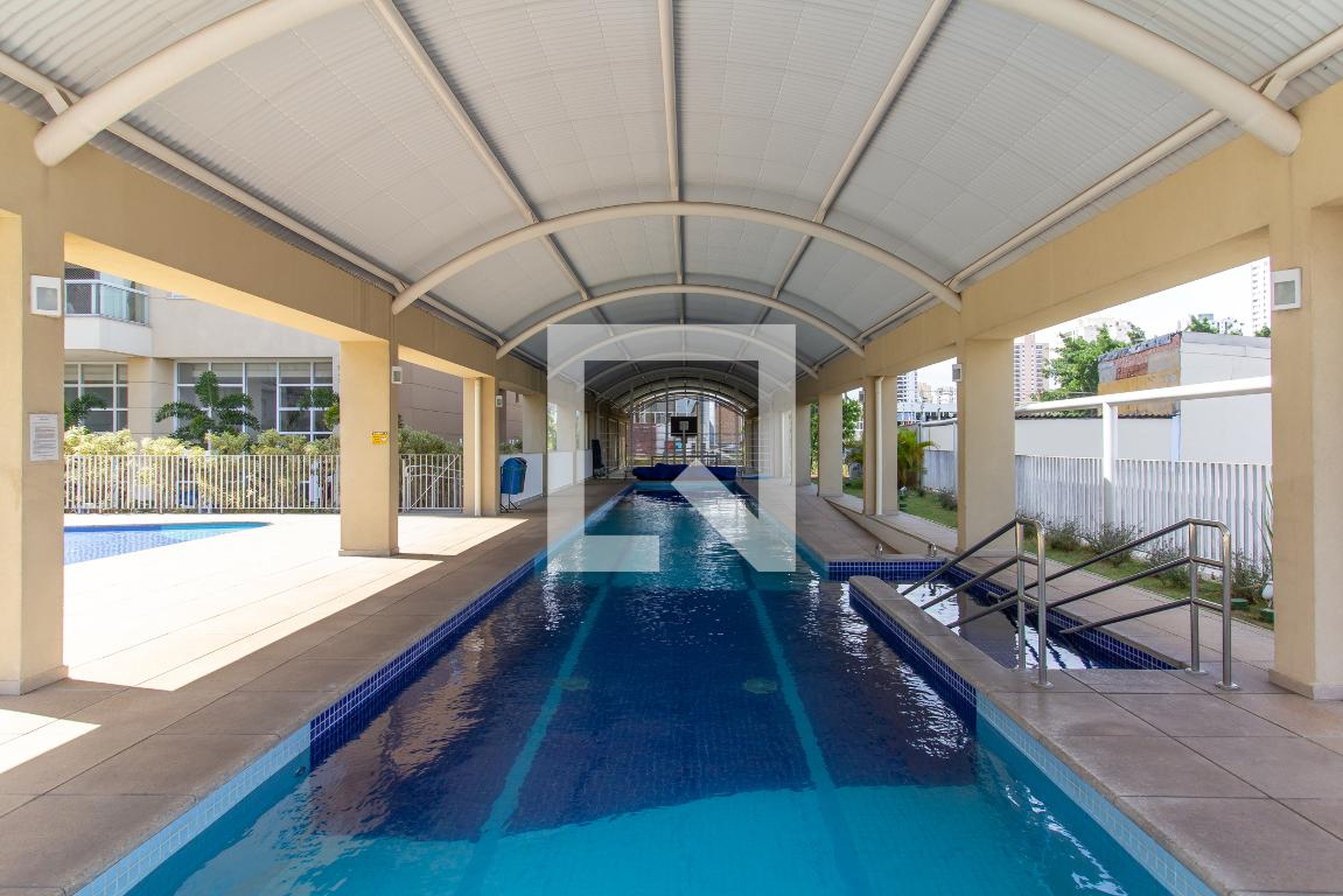 Piscina Coberta - Vivanti Vila Romana