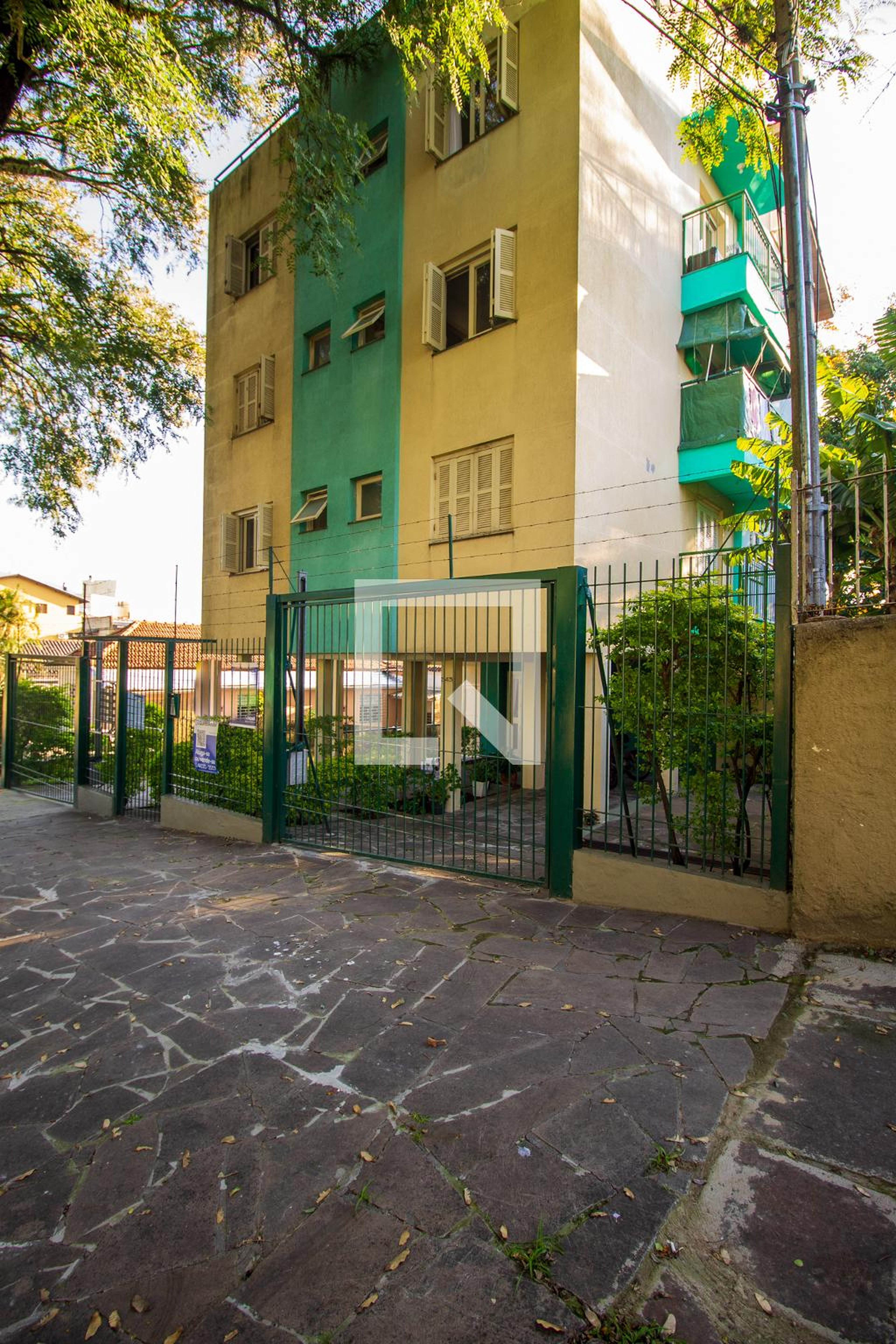 Fachada do Prédio Condomínio em Rua Marista, 343