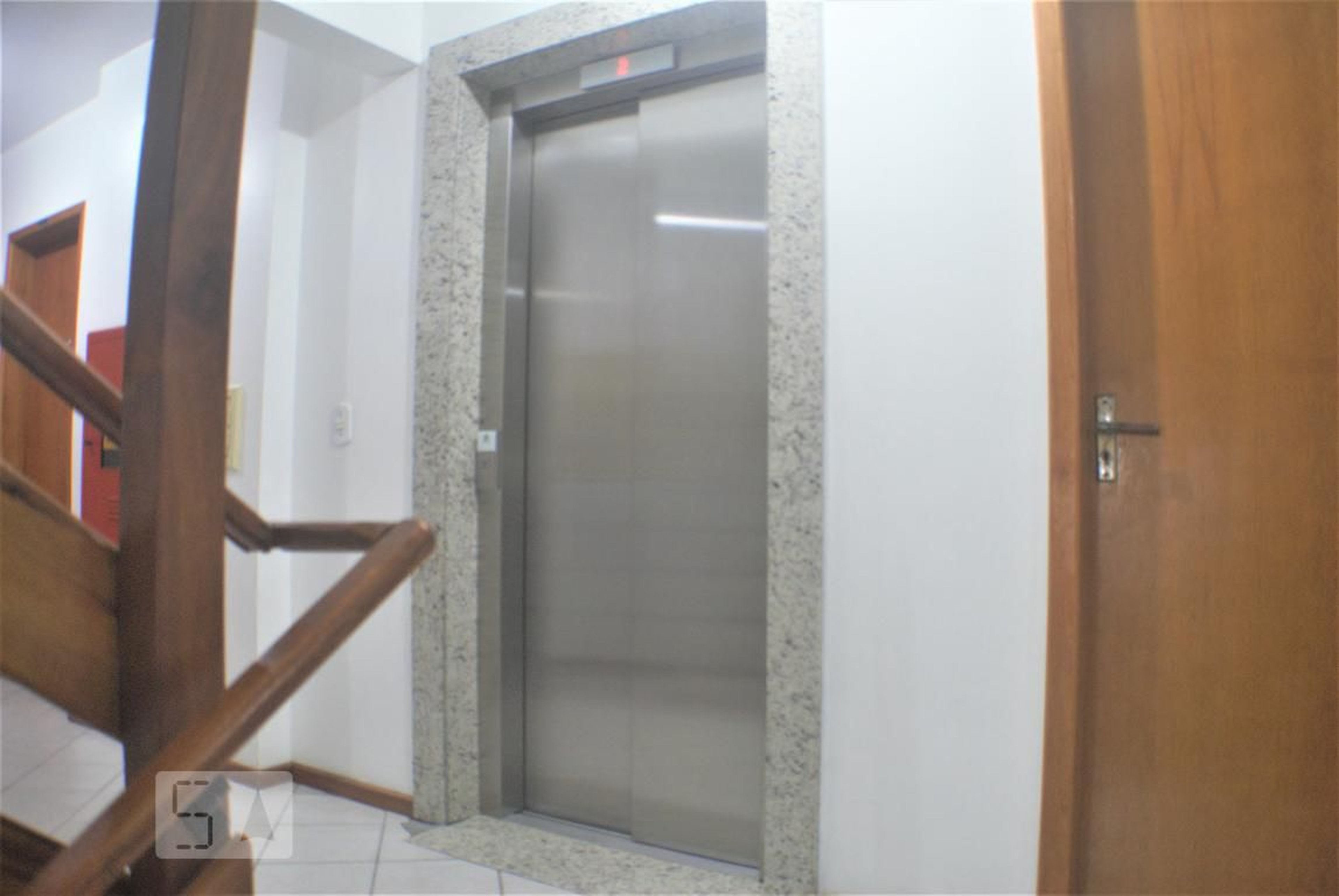 Elevador - Cruzeiro do Sul