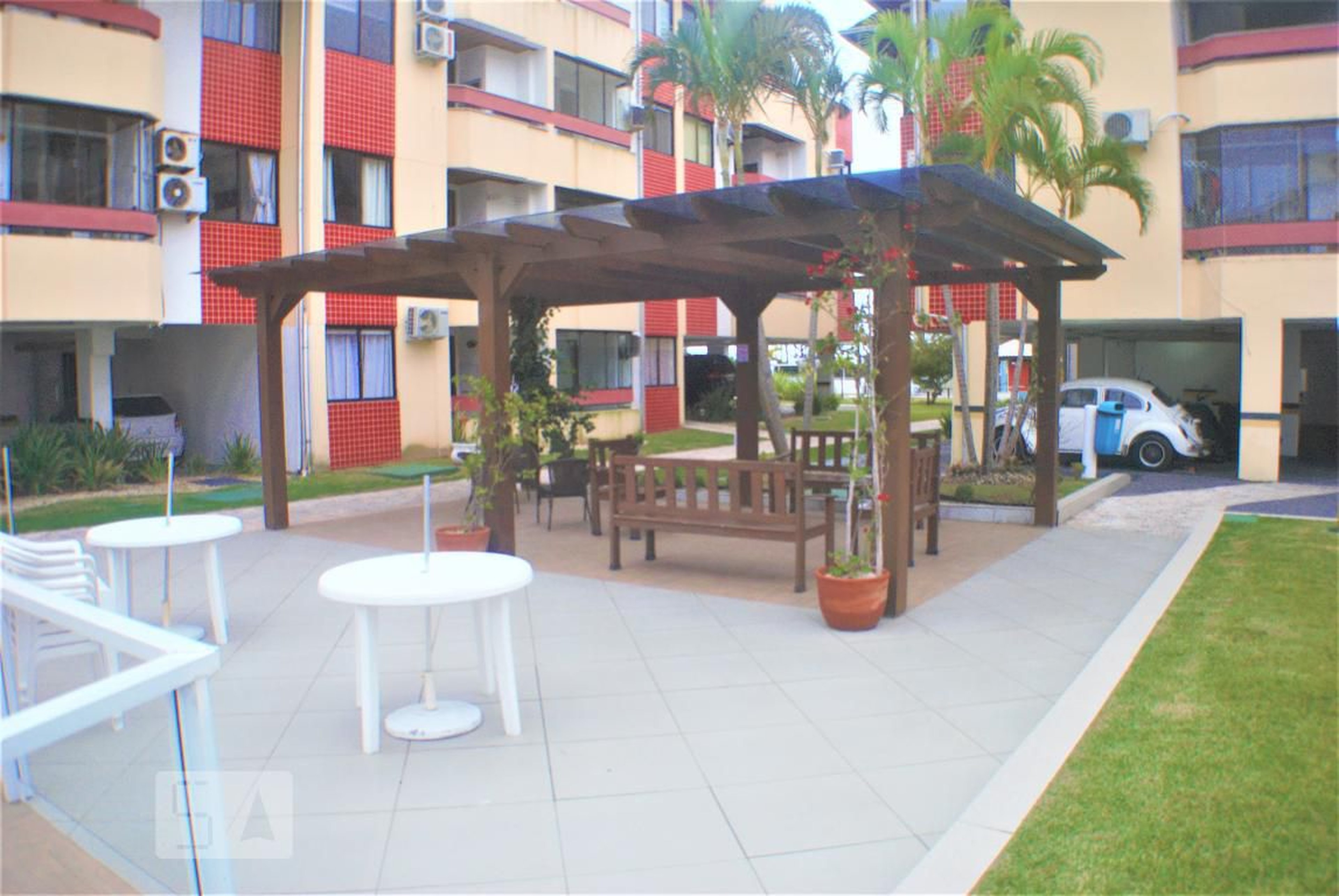 Área Comum - Cruzeiro do Sul