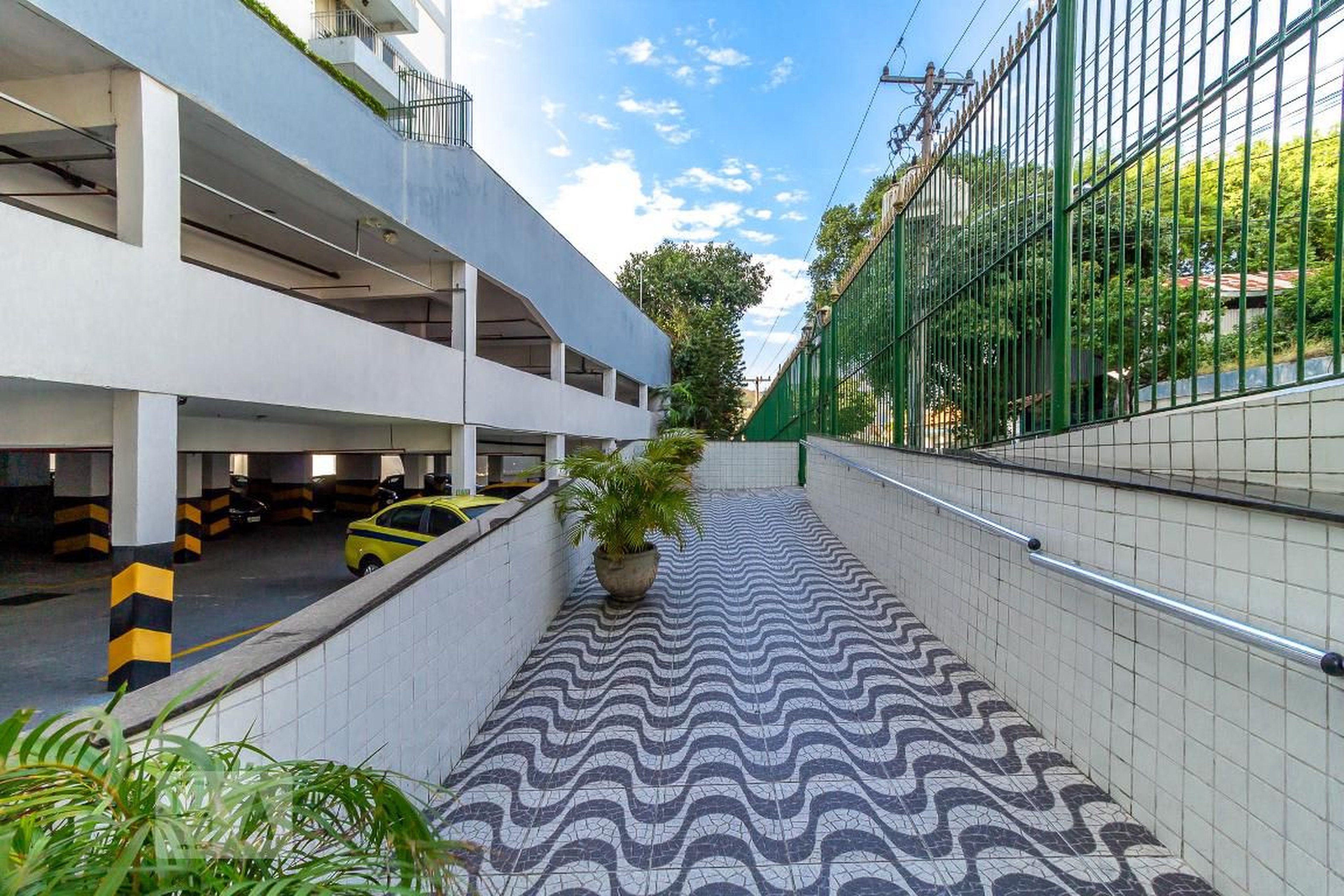 Entrada - Portais do Méier