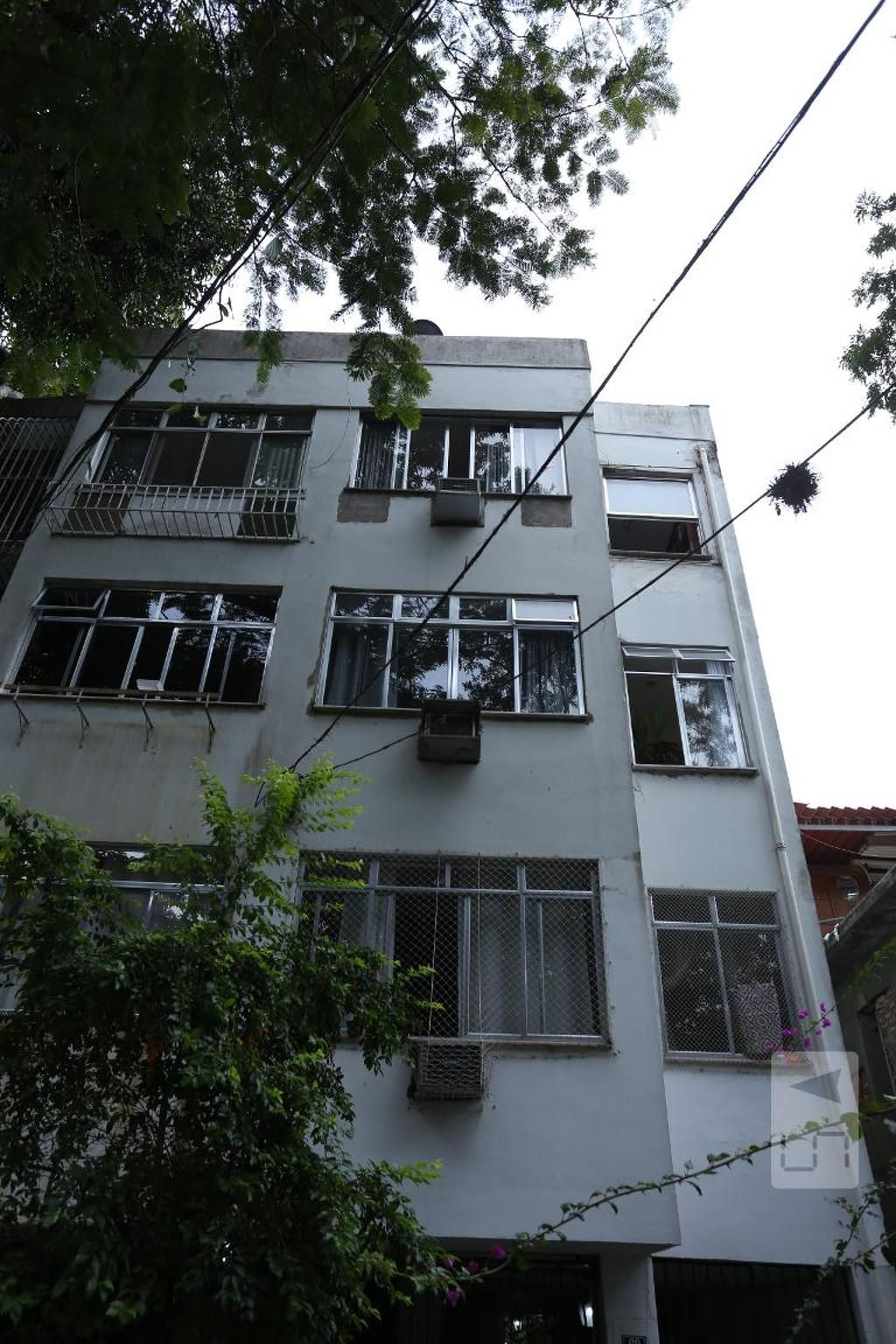 Fachada Condomínio Nenhum