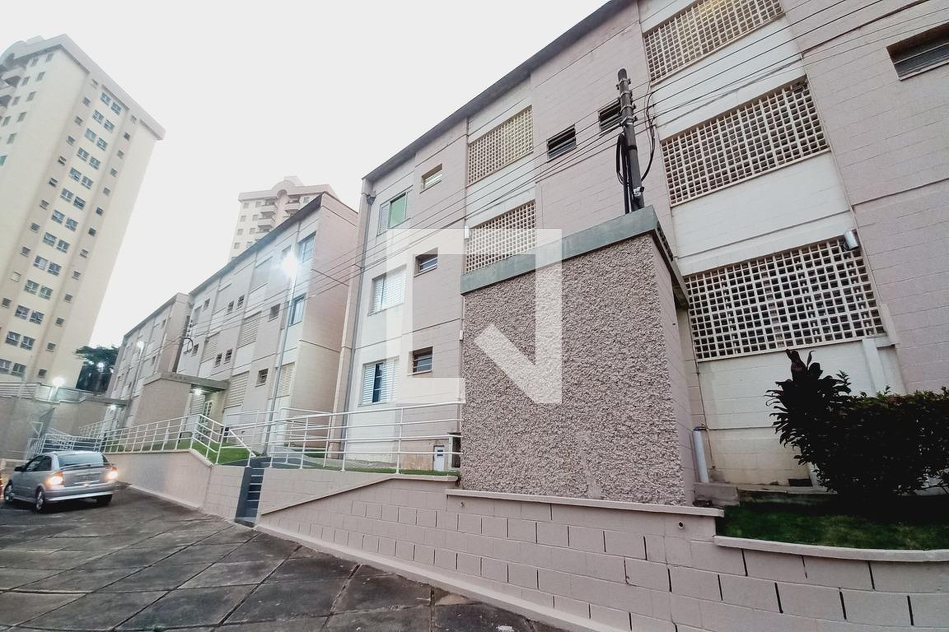 Fachada do Prédio Condomínio Estados