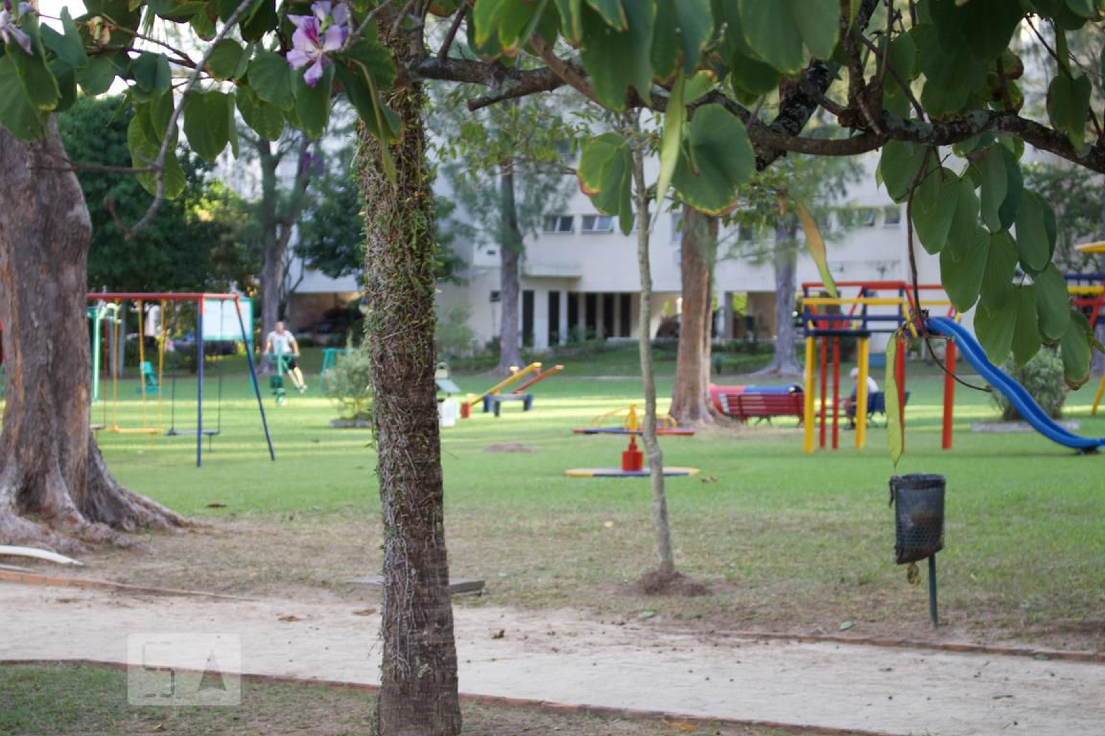Área Comum - Playground Condomínio em R. Zoila de Abreu Teixeira, 1